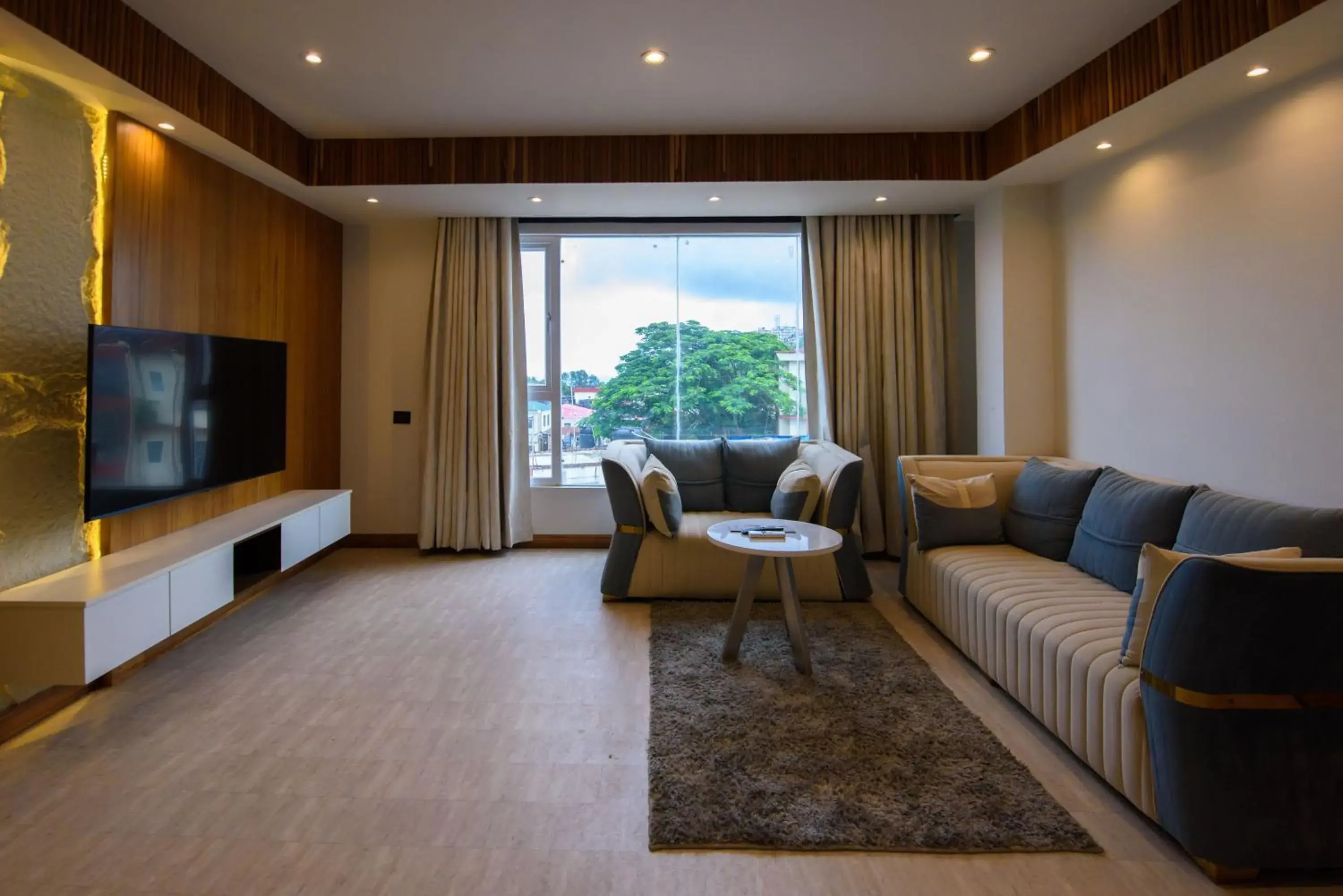 Living room in Emerald Hotel Living room in Emerald Hotel