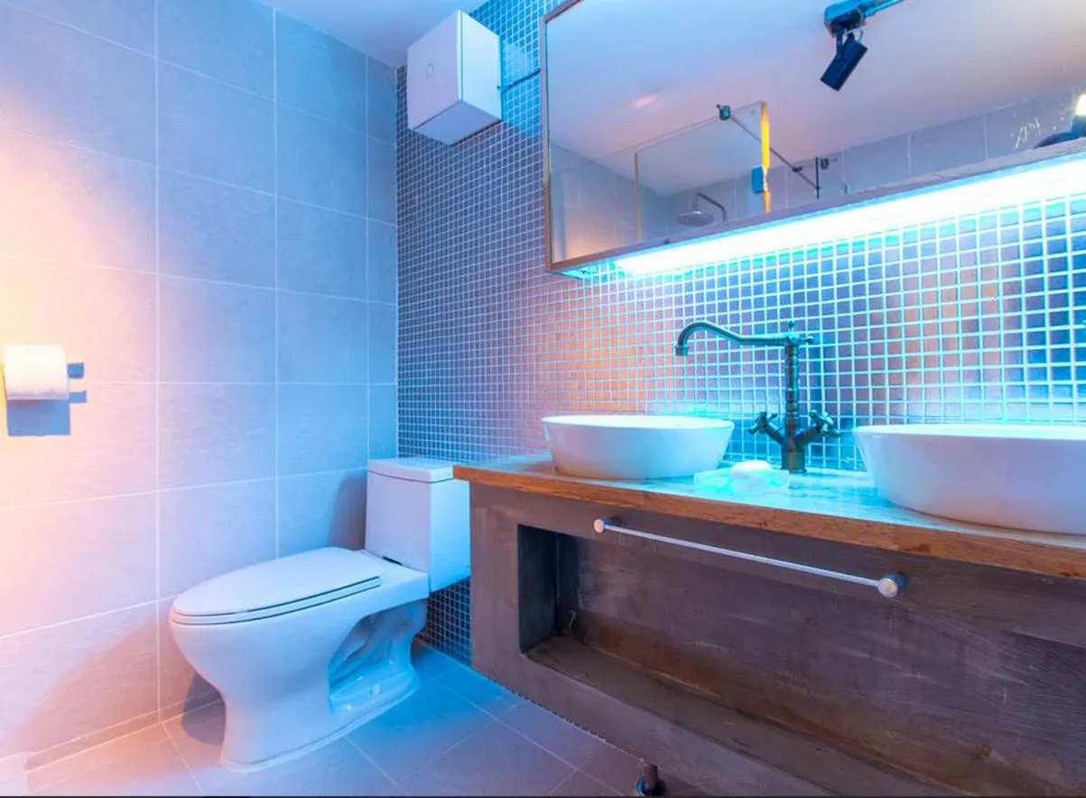 Toilet in I House Chinchin