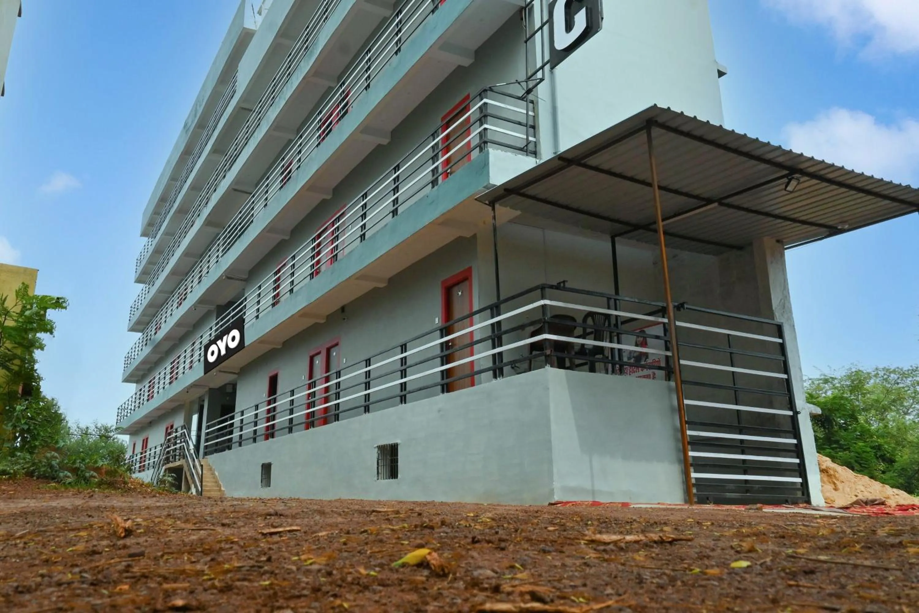 Facade/entrance in Hotel O Titanic