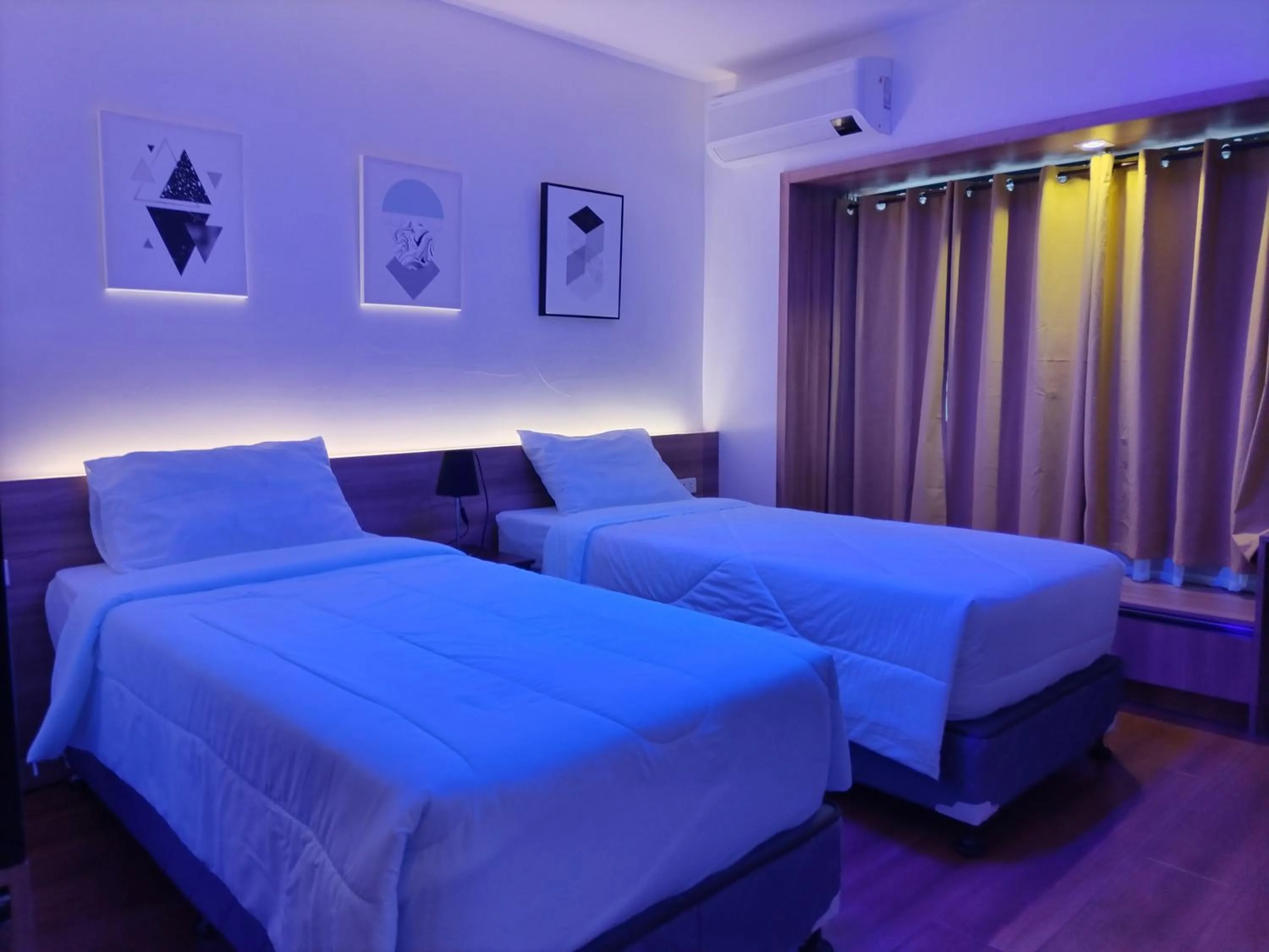 Bed in Dream Residences