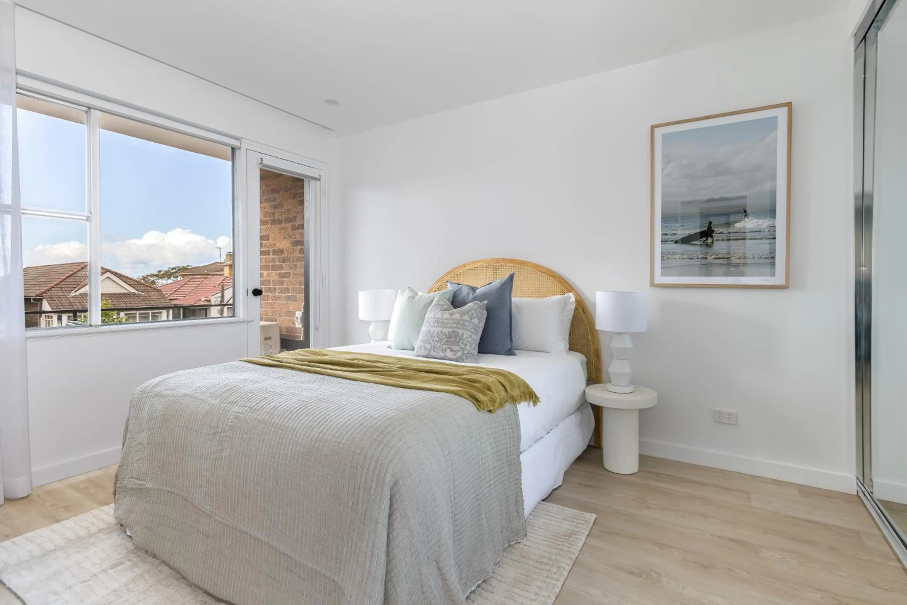 Kahlo Bondi - Luxury Escape - 2 Bedroom Furnished Apartments
