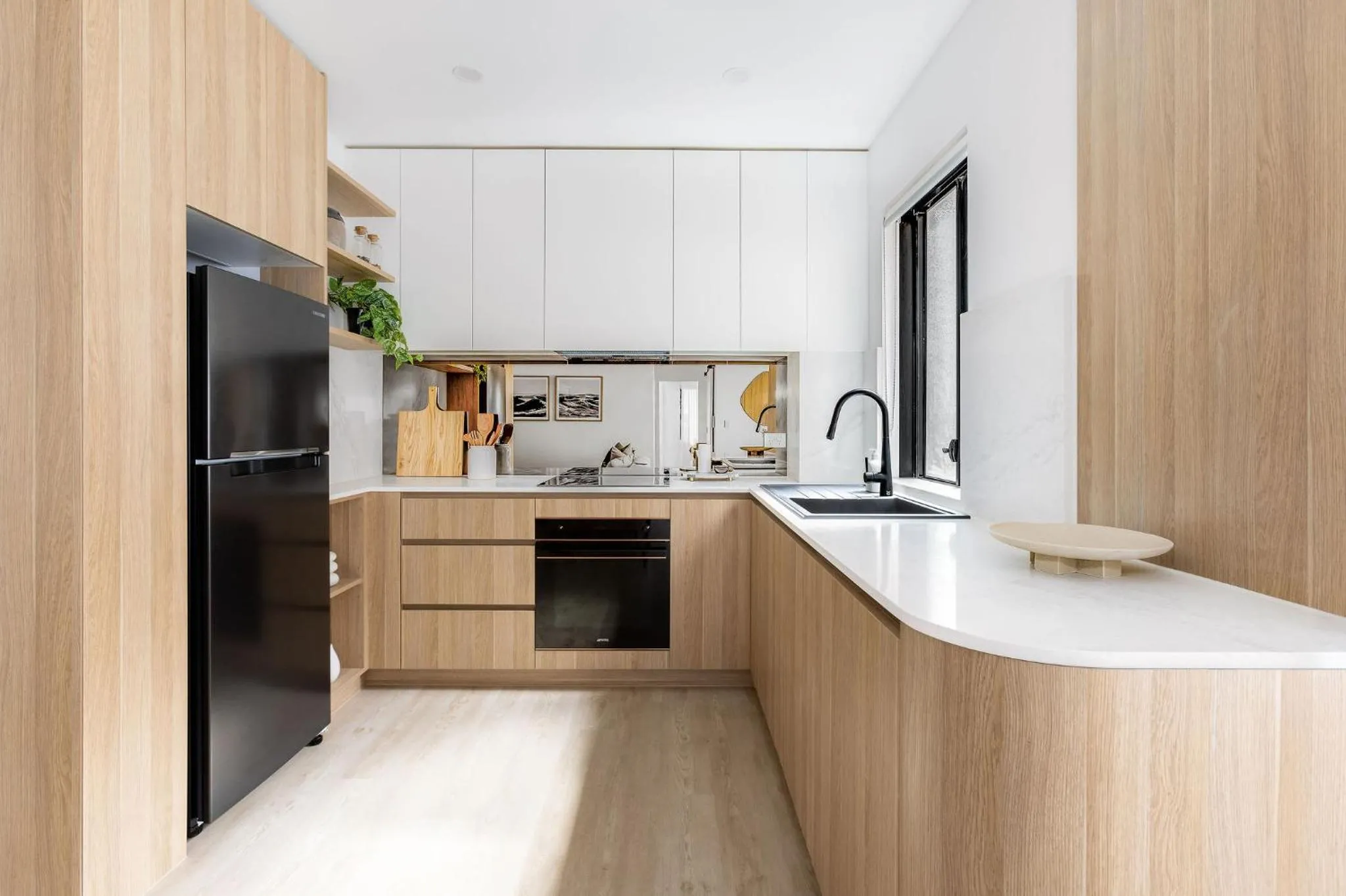 Kahlo Bondi - Luxury Escape - 2 Bedroom Furnished Apartments