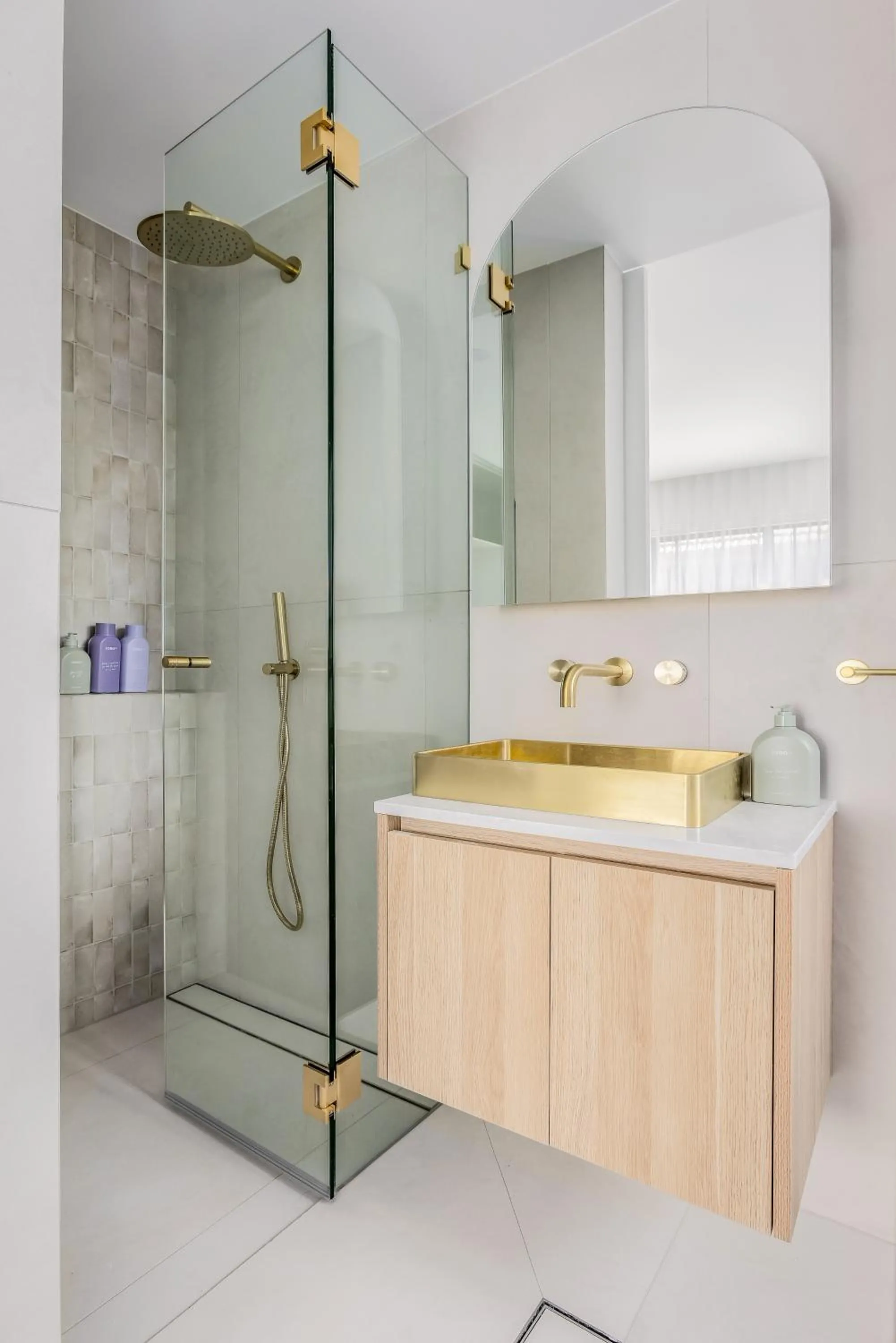 Kahlo Bondi - Luxury Escape - 2 Bedroom Furnished Apartments