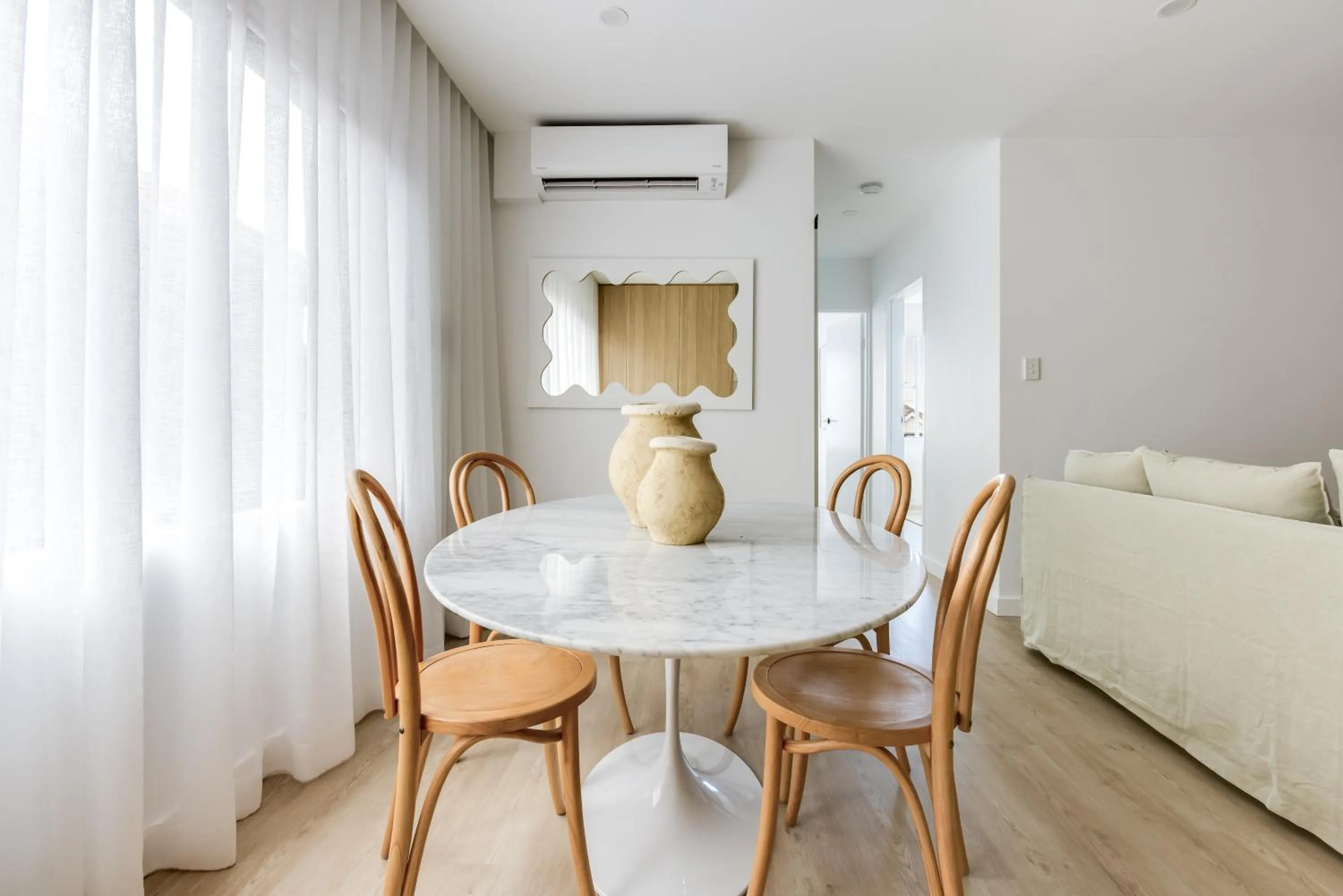 Kahlo Bondi - Luxury Escape - 2 Bedroom Furnished Apartments