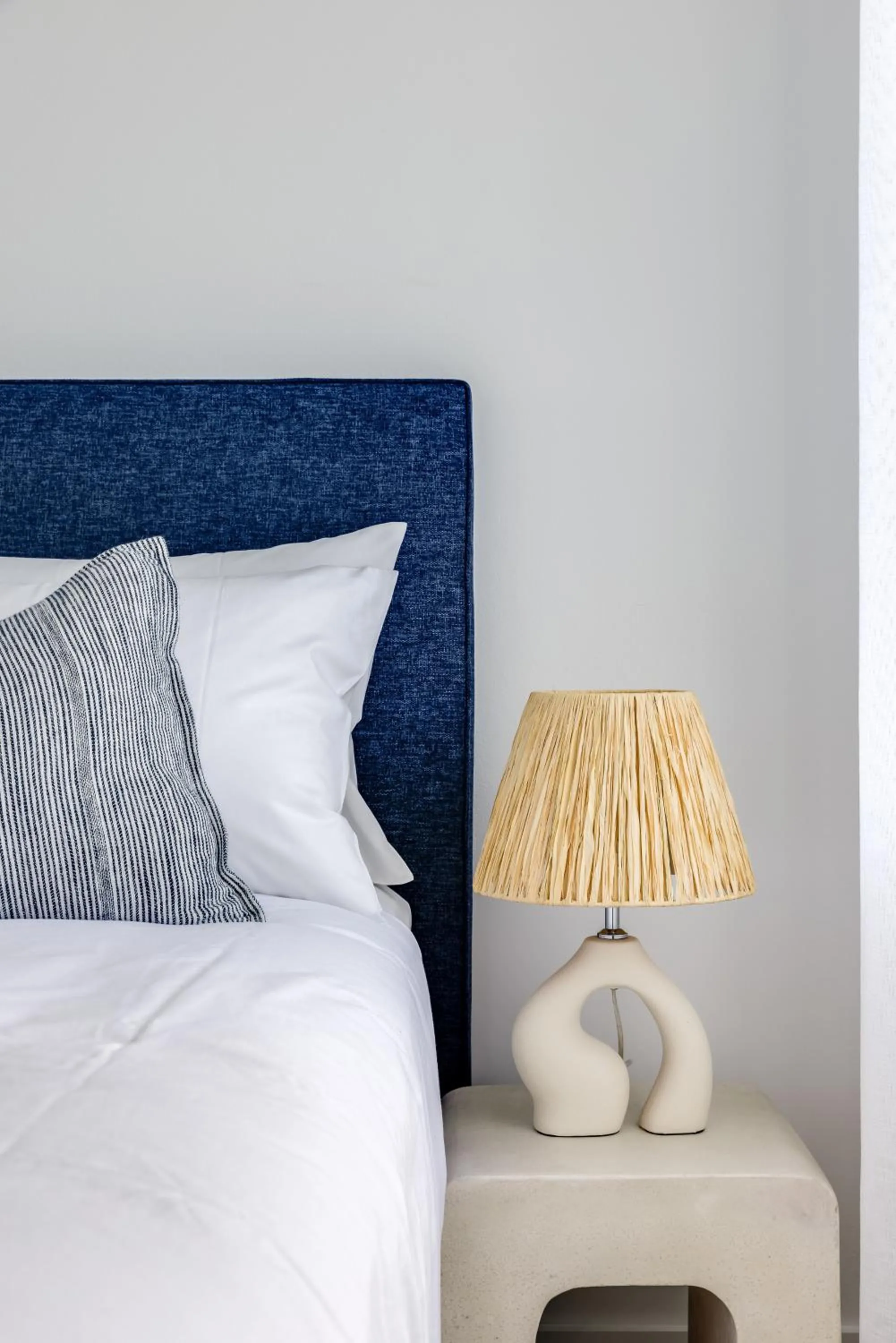 Kahlo Bondi - Luxury Escape - 2 Bedroom Furnished Apartments