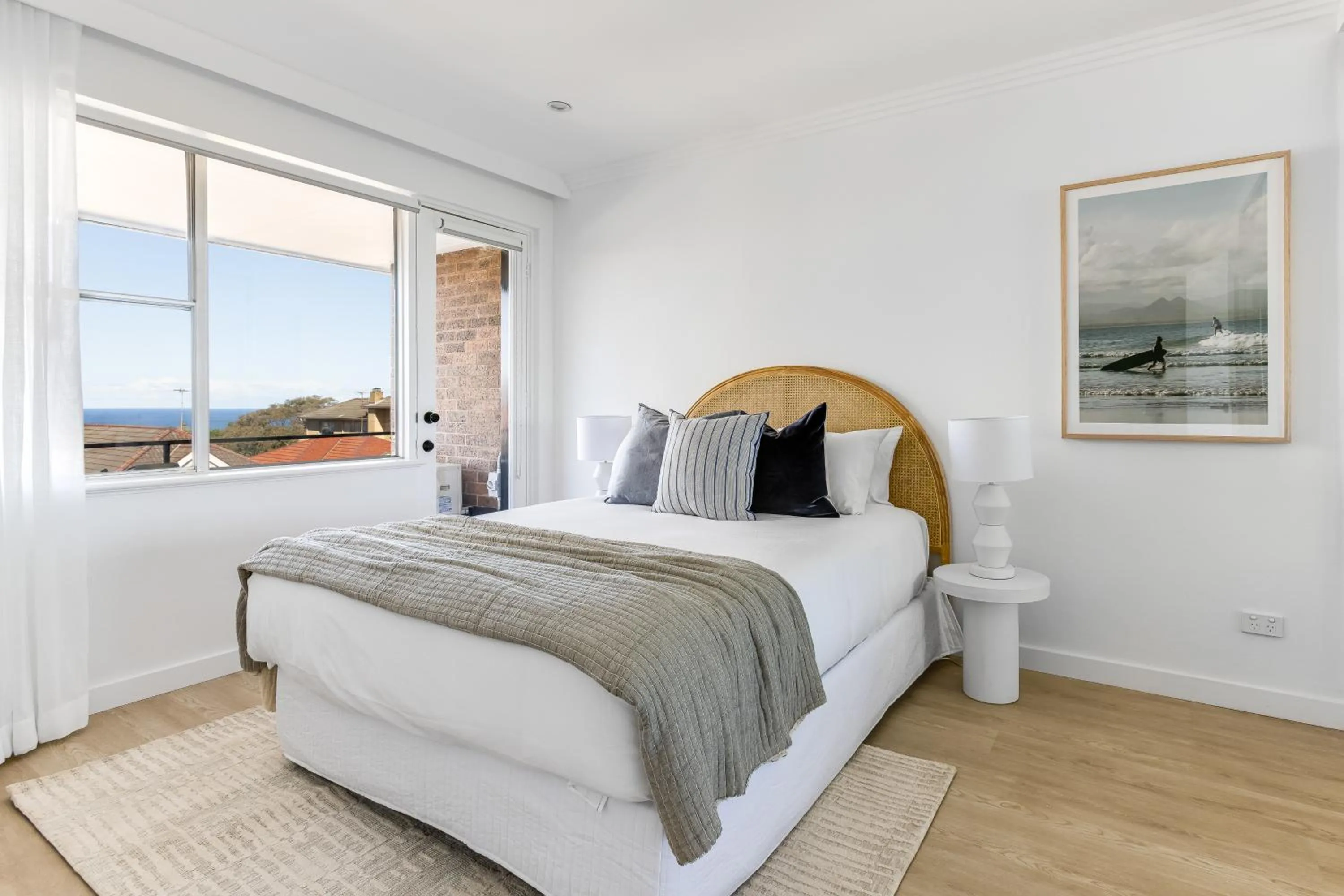 Kahlo Bondi - Luxury Escape - 2 Bedroom Furnished Apartments