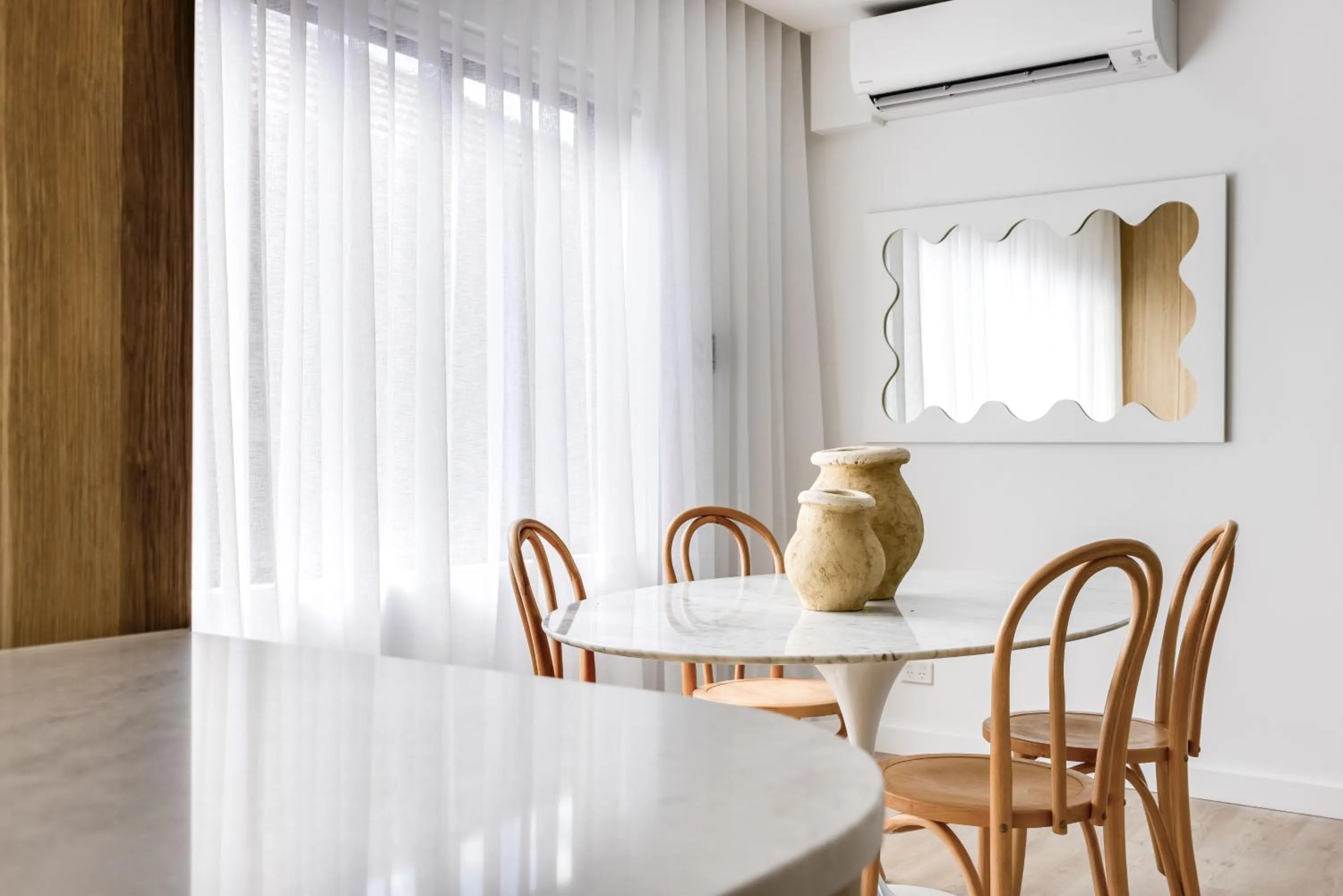 Kahlo Bondi - Luxury Escape - 2 Bedroom Furnished Apartments