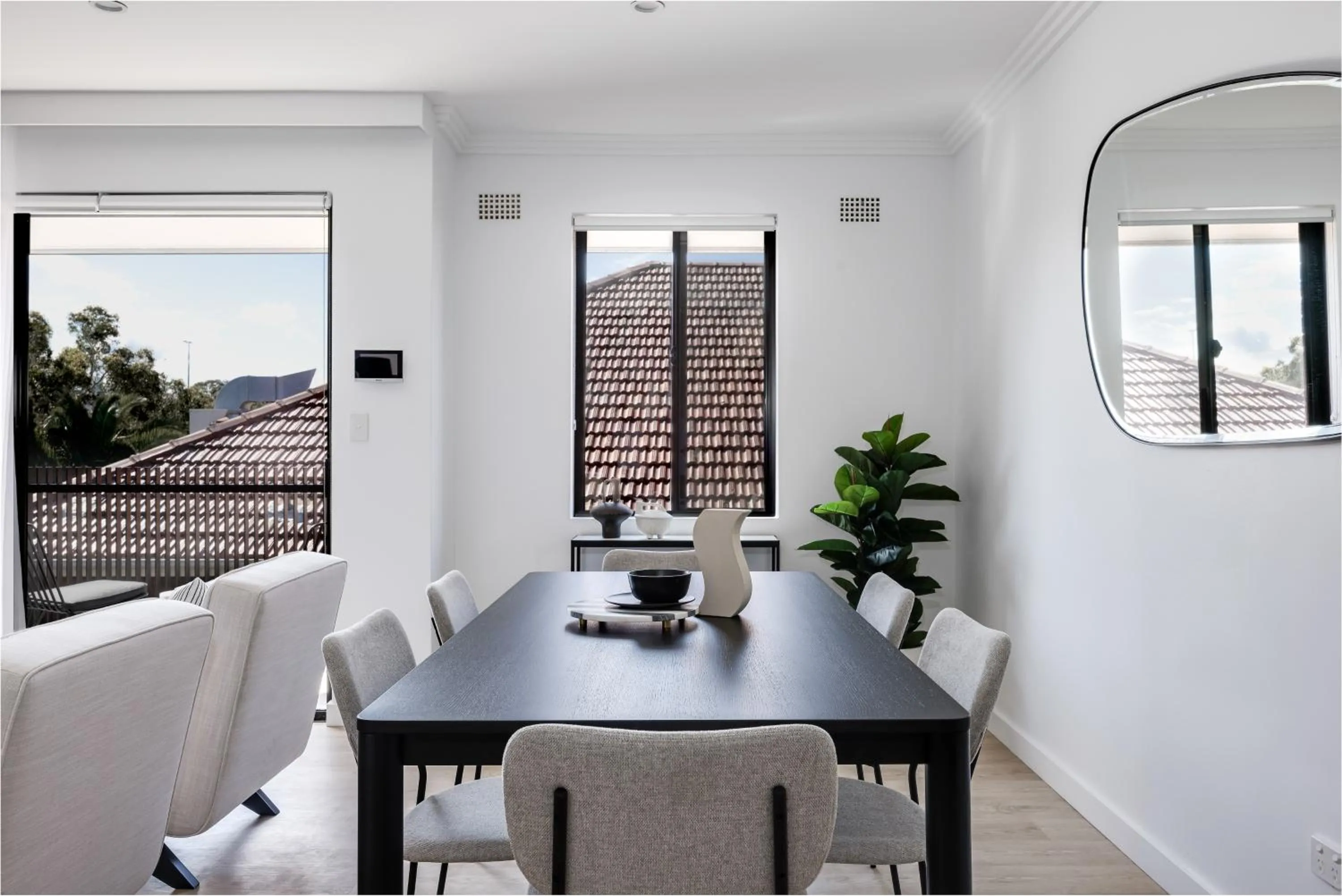 Kahlo Bondi - Luxury Escape - 2 Bedroom Furnished Apartments