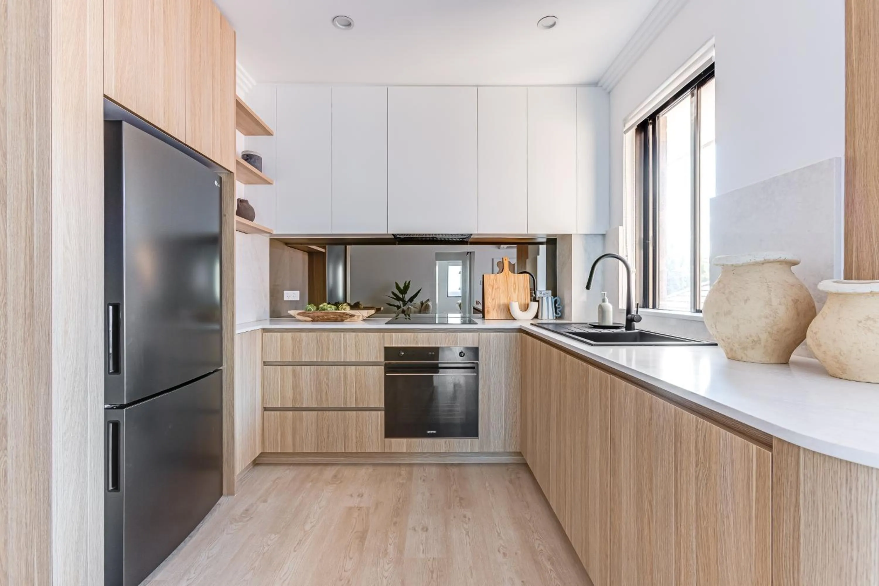 Kahlo Bondi - Luxury Escape - 2 Bedroom Furnished Apartments