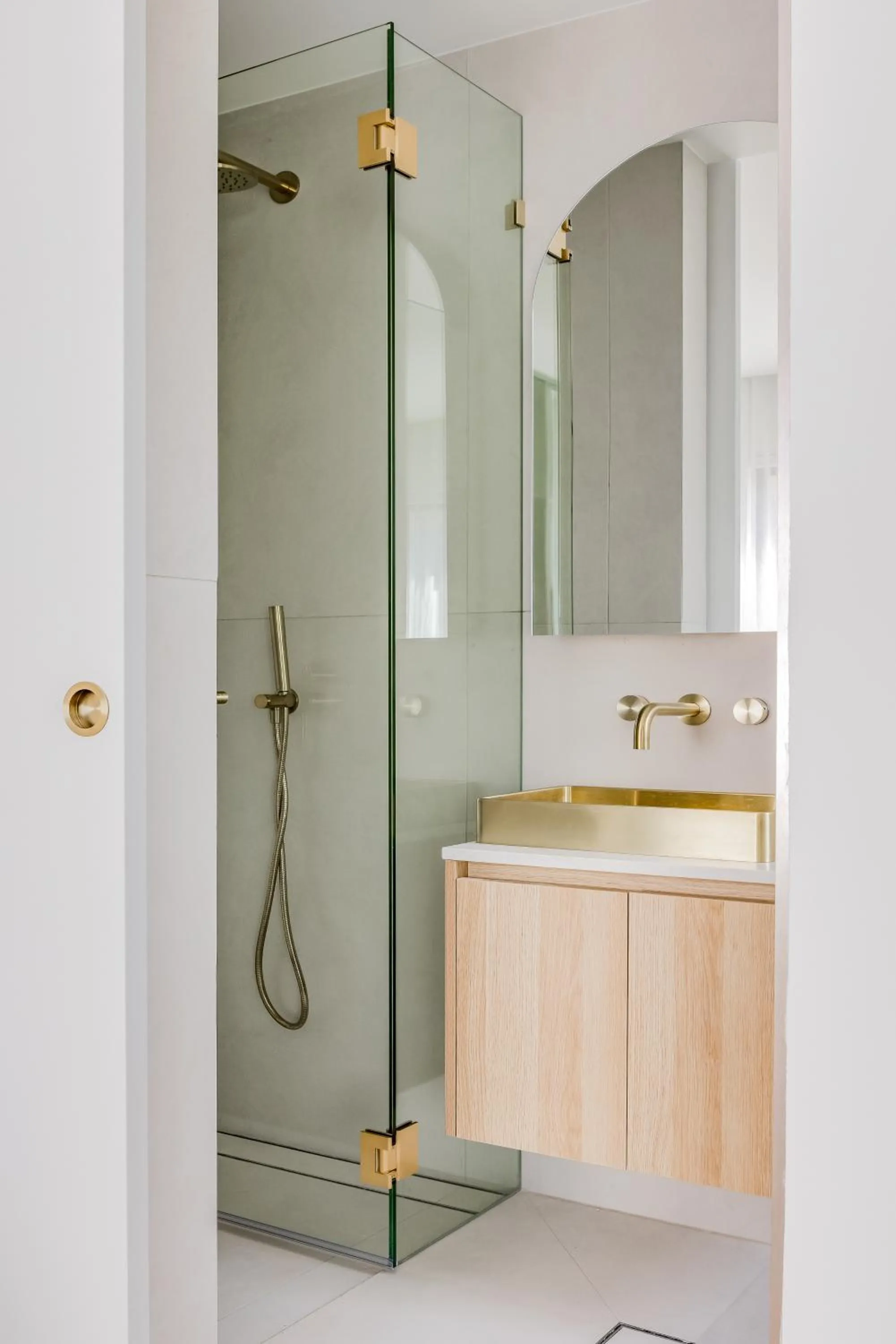 Kahlo Bondi - Luxury Escape - 2 Bedroom Furnished Apartments