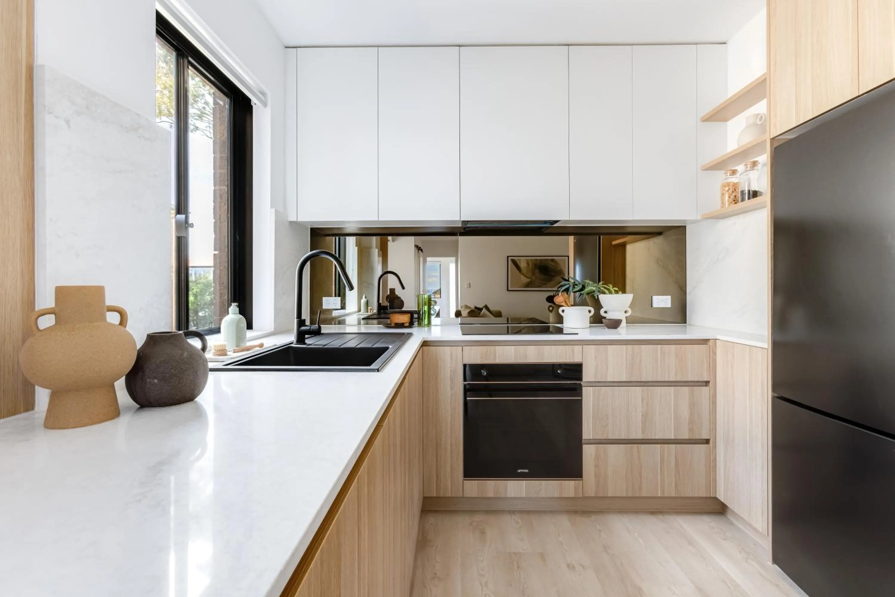 Kahlo Bondi - Luxury Escape - 2 Bedroom Furnished Apartments