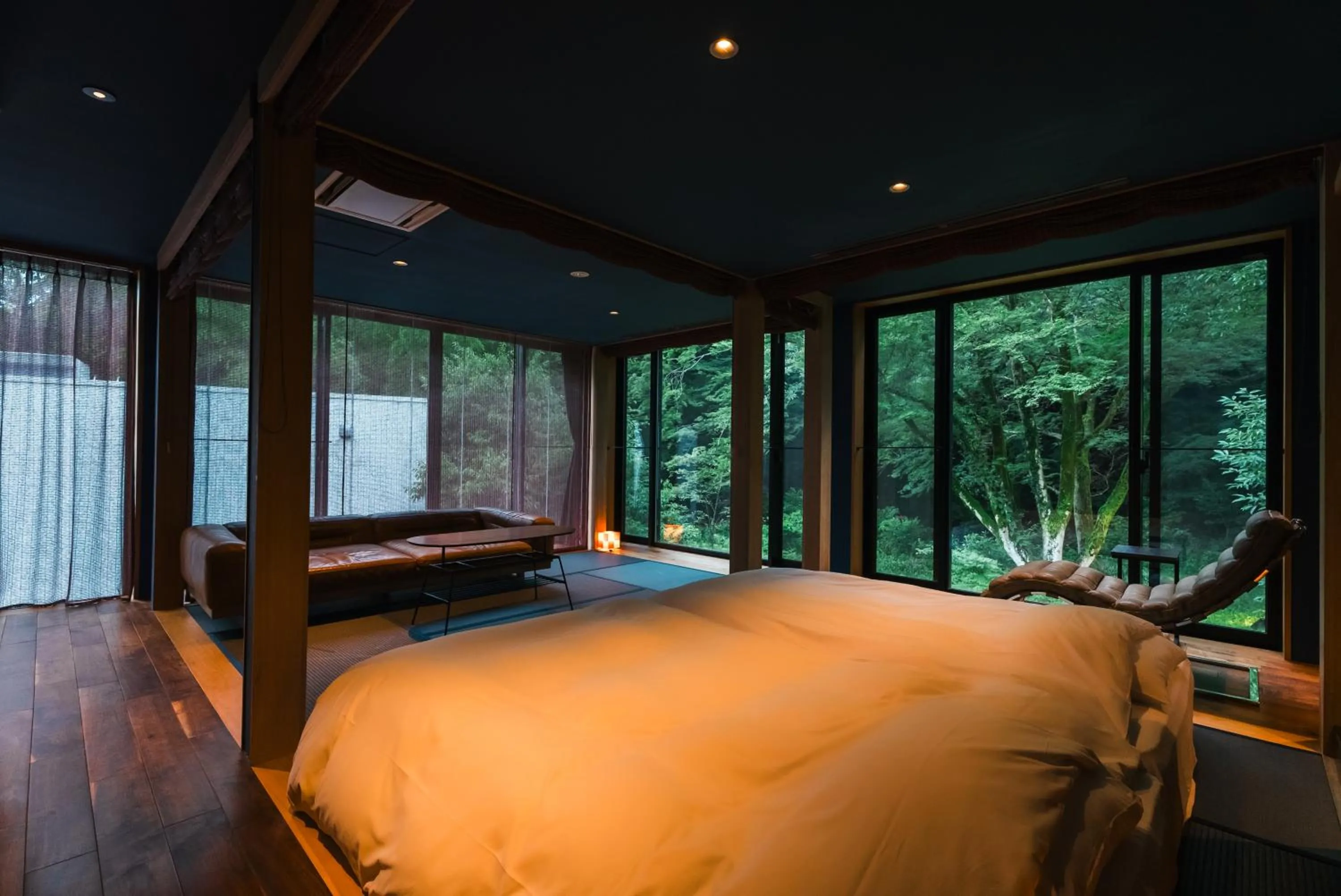 Bed in Boscage Kariya