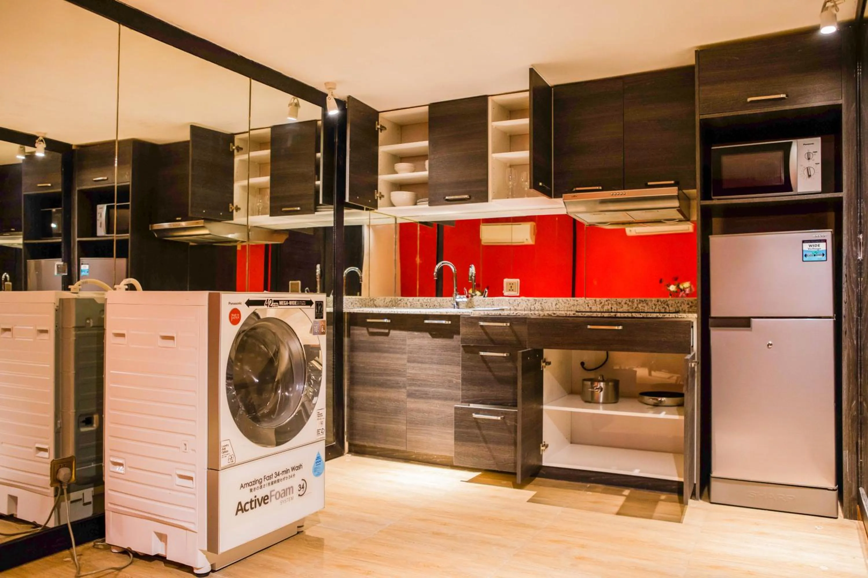 Dining area in La Rose Suites