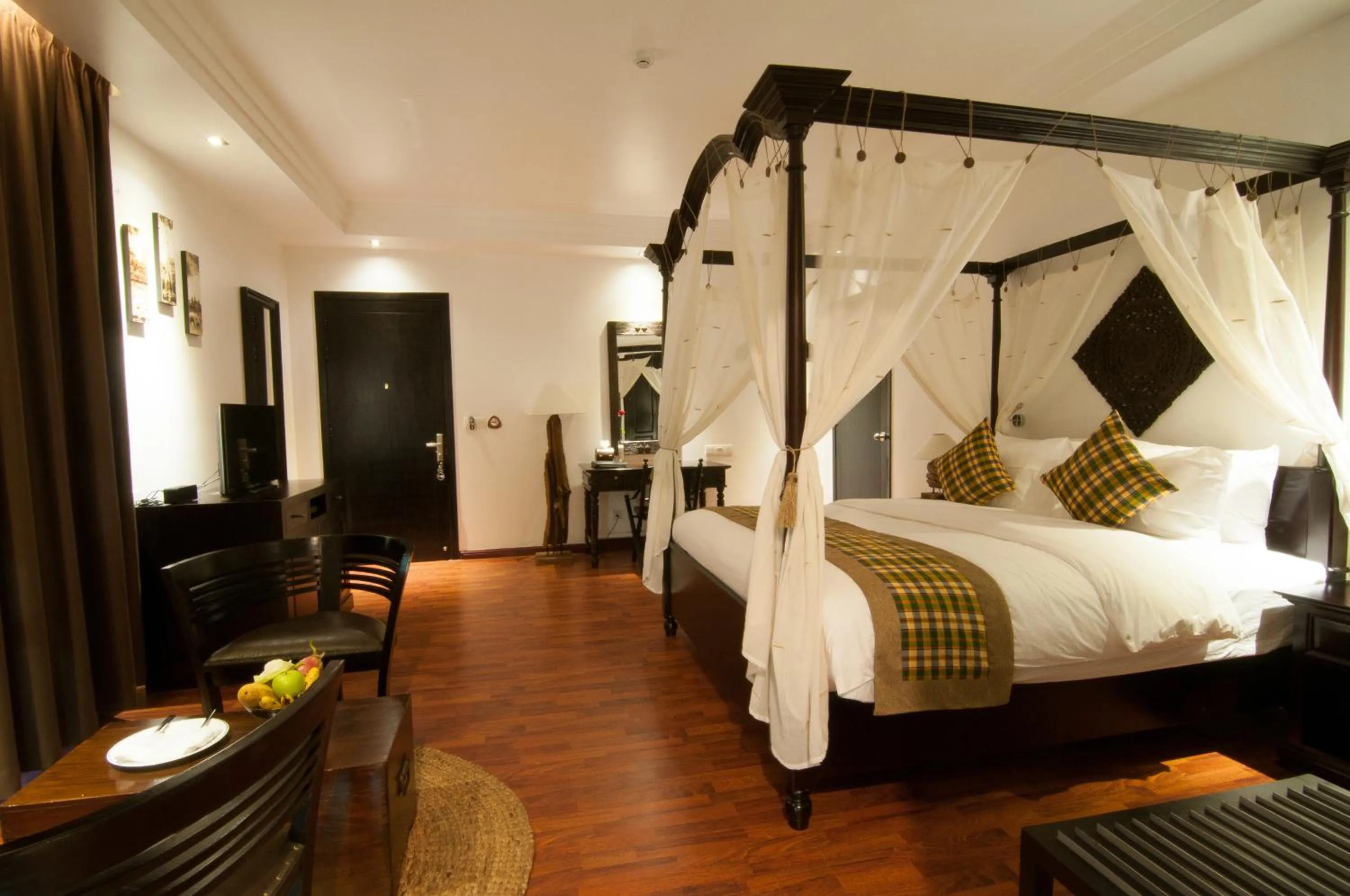 Bedroom, Bed in La Rose Suites