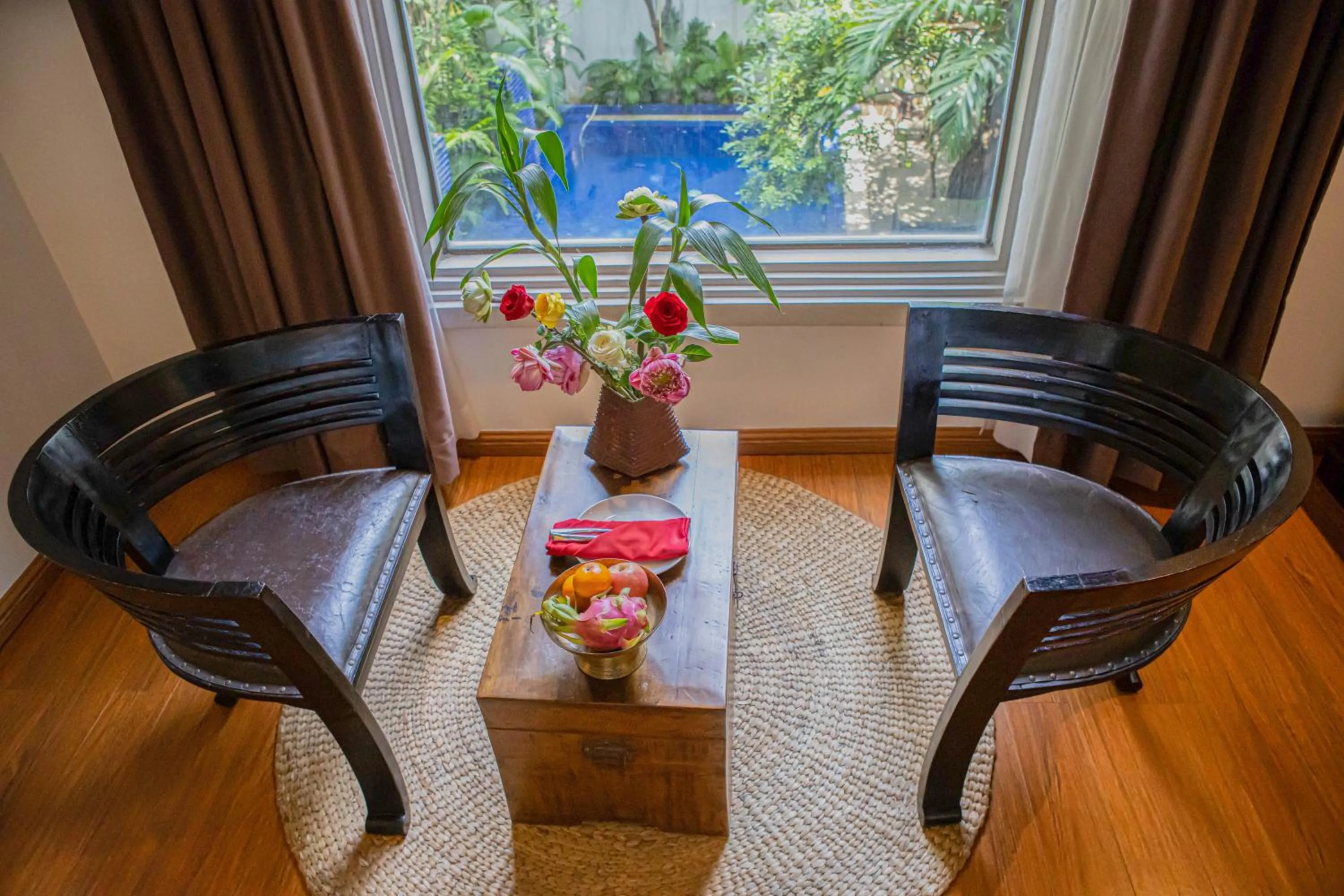 Living room in La Rose Suites