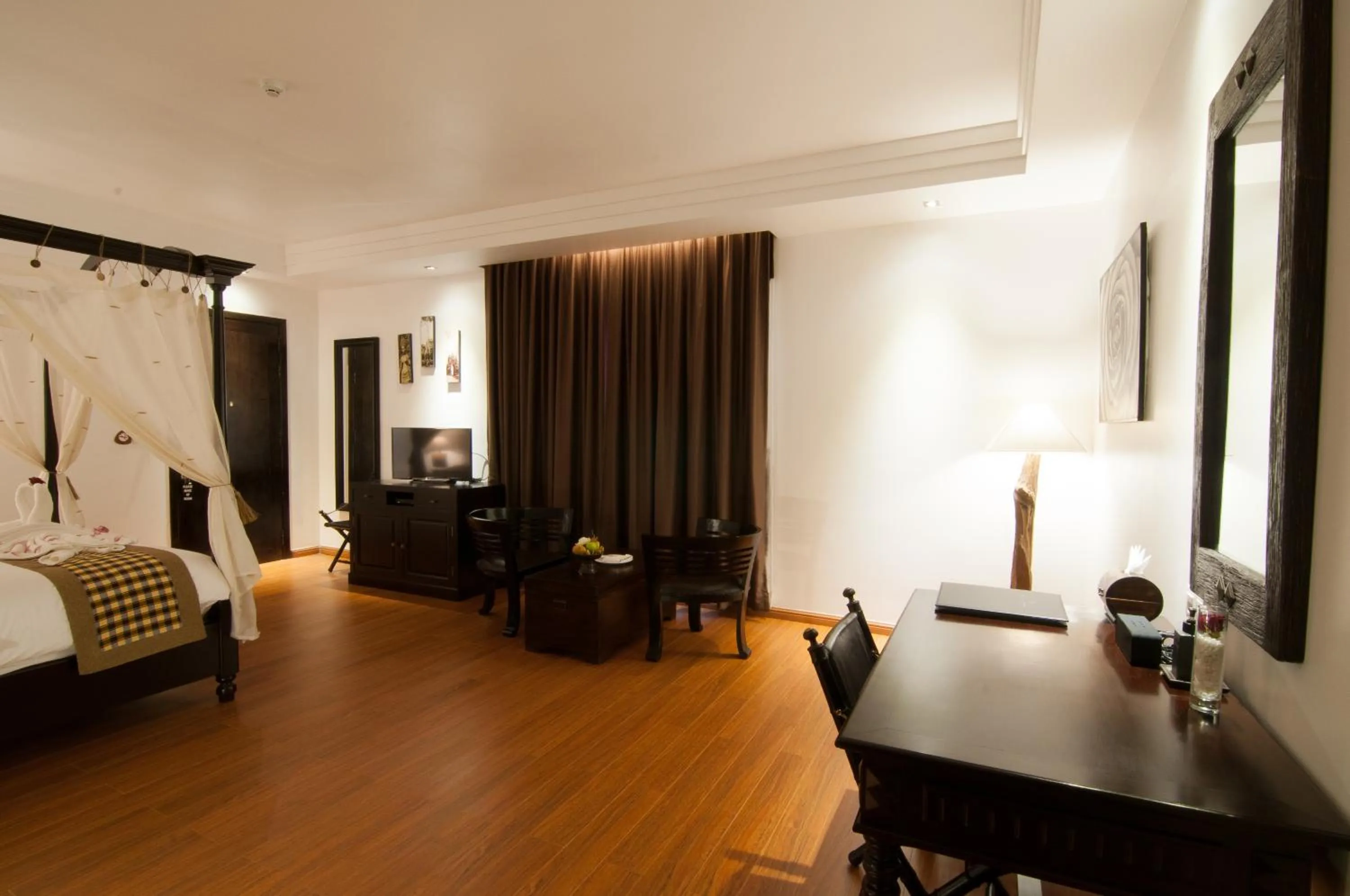 Bedroom, Bed in La Rose Suites