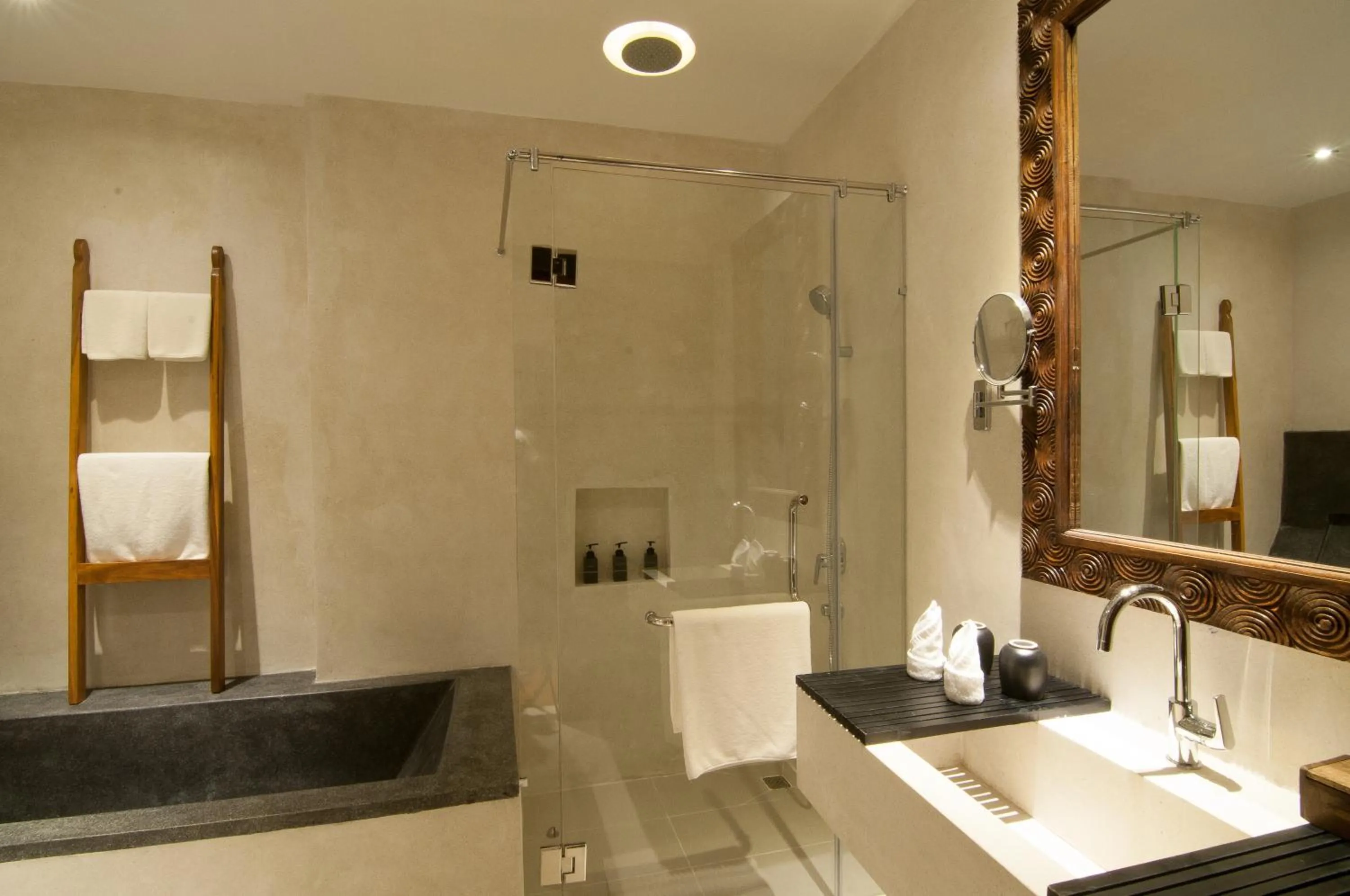 Bathroom in La Rose Suites
