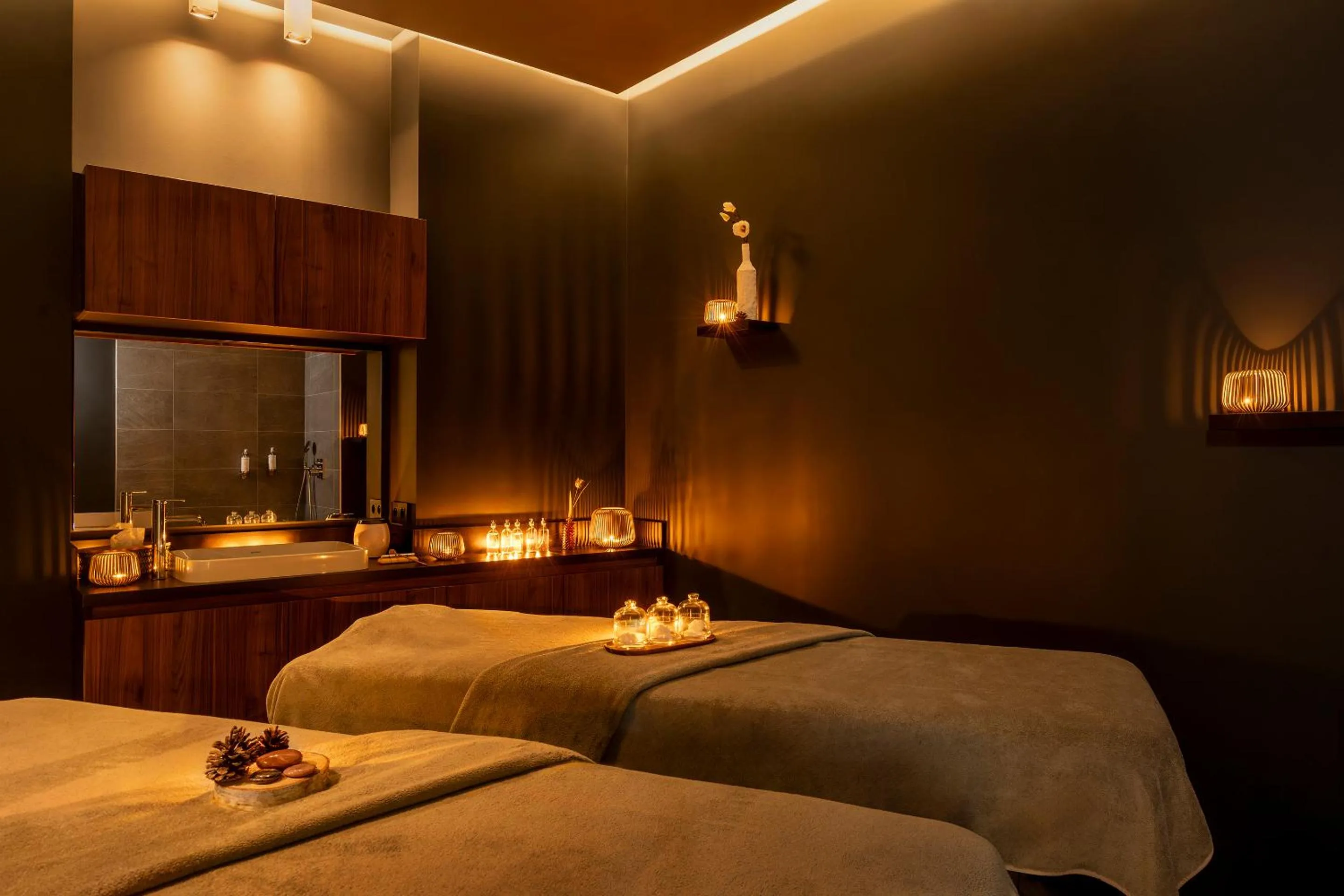 Spa and wellness centre/facilities, Bed in Best Western Premier Le Chapitre Hotel and Spa