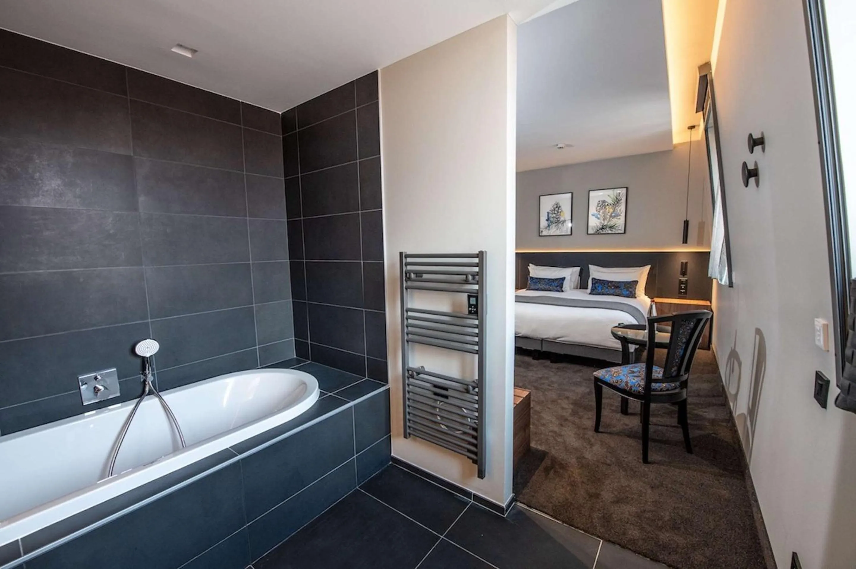 Bathroom, Bed in Best Western Premier Le Chapitre Hotel and Spa