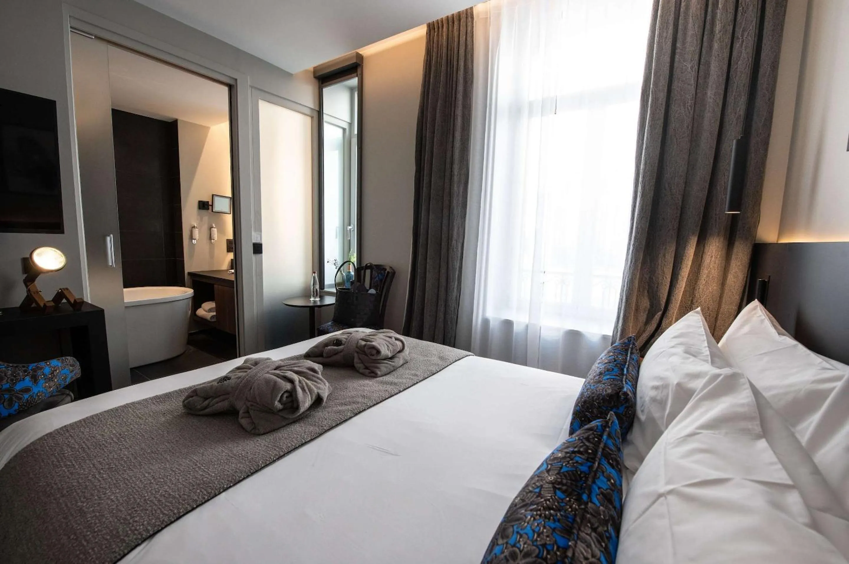 Bedroom, Bed in Best Western Premier Le Chapitre Hotel and Spa