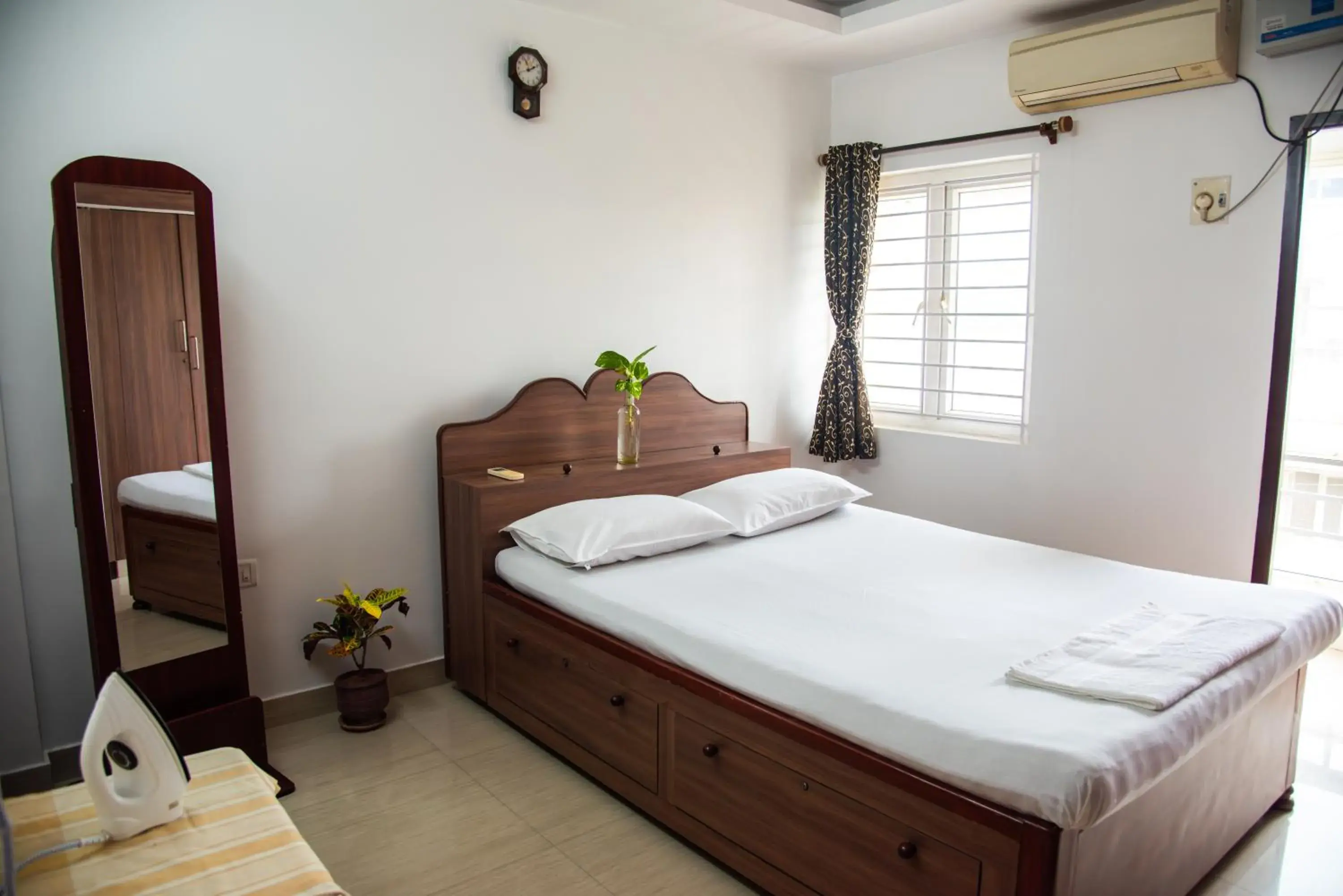 Three-Bedroom Apartment in Mama Rose Homestay in Madipakkam Three-Bedroom Apartment in Mama Rose Homestay in Madipakkam