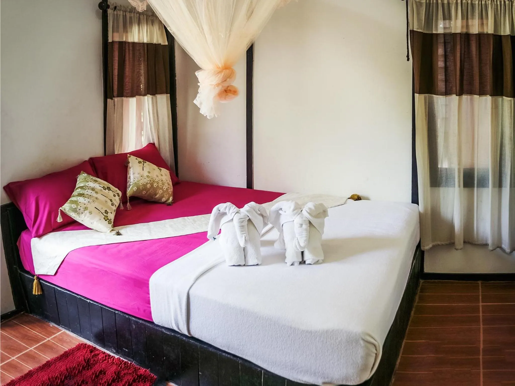 Bed in Leaf House Bungalows SHA PLUS approved