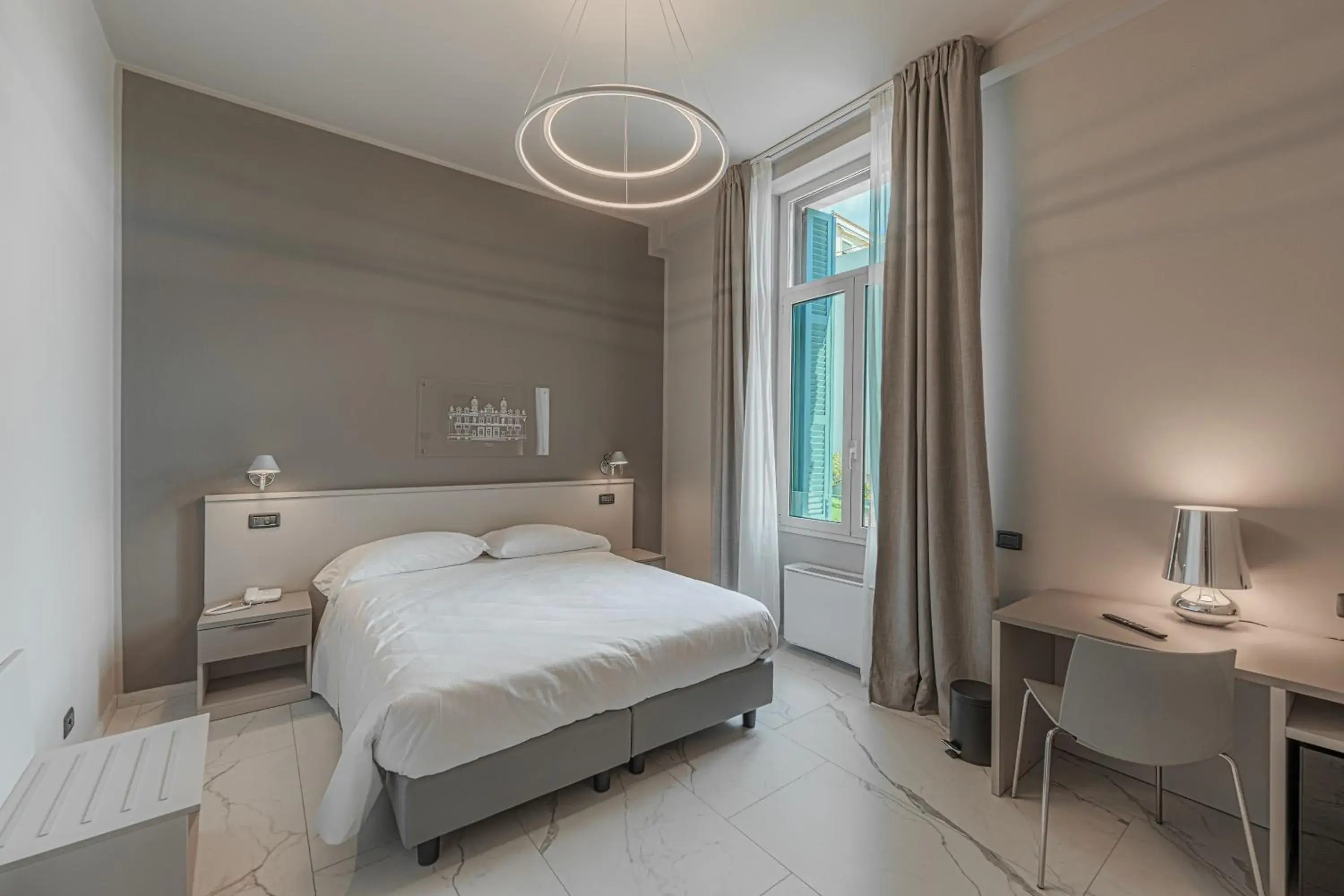 Deluxe Double Room in Hotel Villa Levi Deluxe Double Room in Hotel Villa Levi