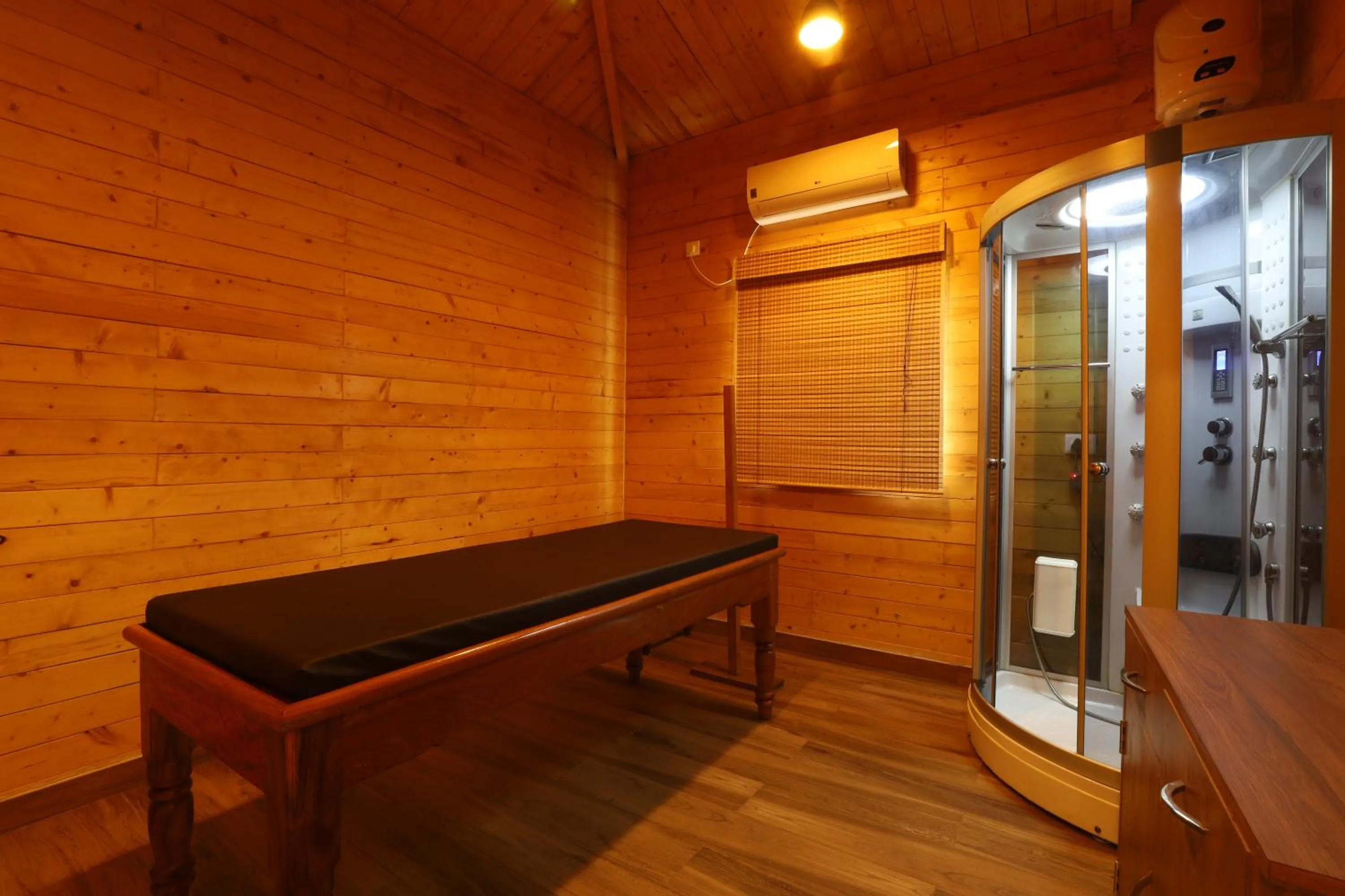 Spa and wellness centre/facilities in Lotus an Eco Resort Konark