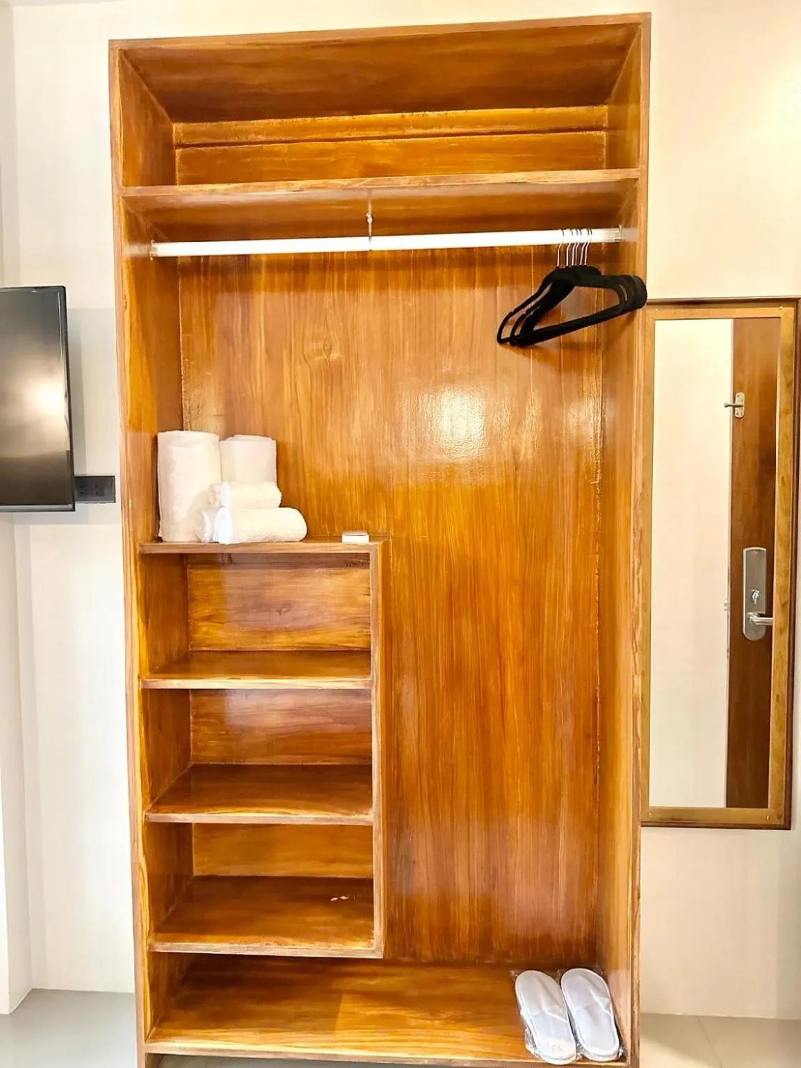 wardrobe in Koze Suites