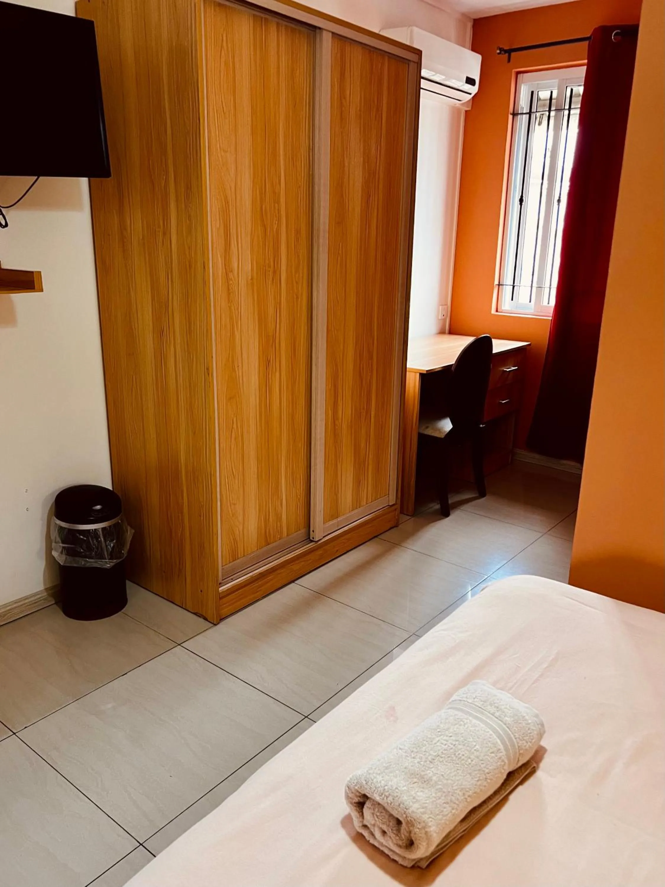 Bed in Vintage Lodge