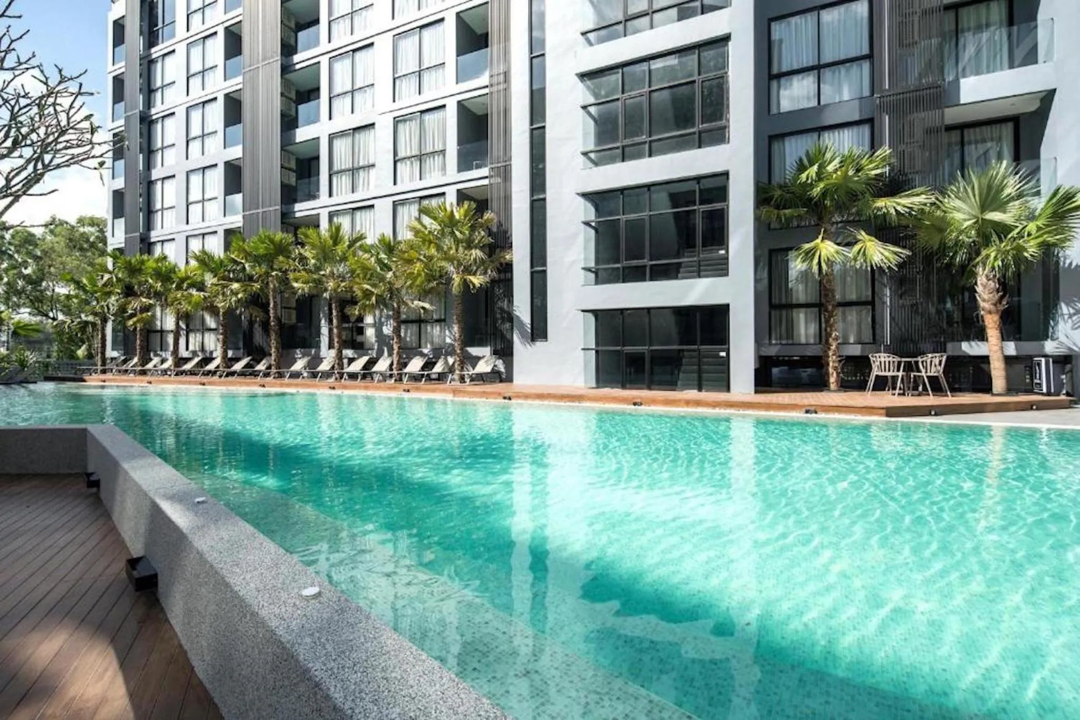 Tropics Kamala Deluxe Pool View Apartment CTG P402