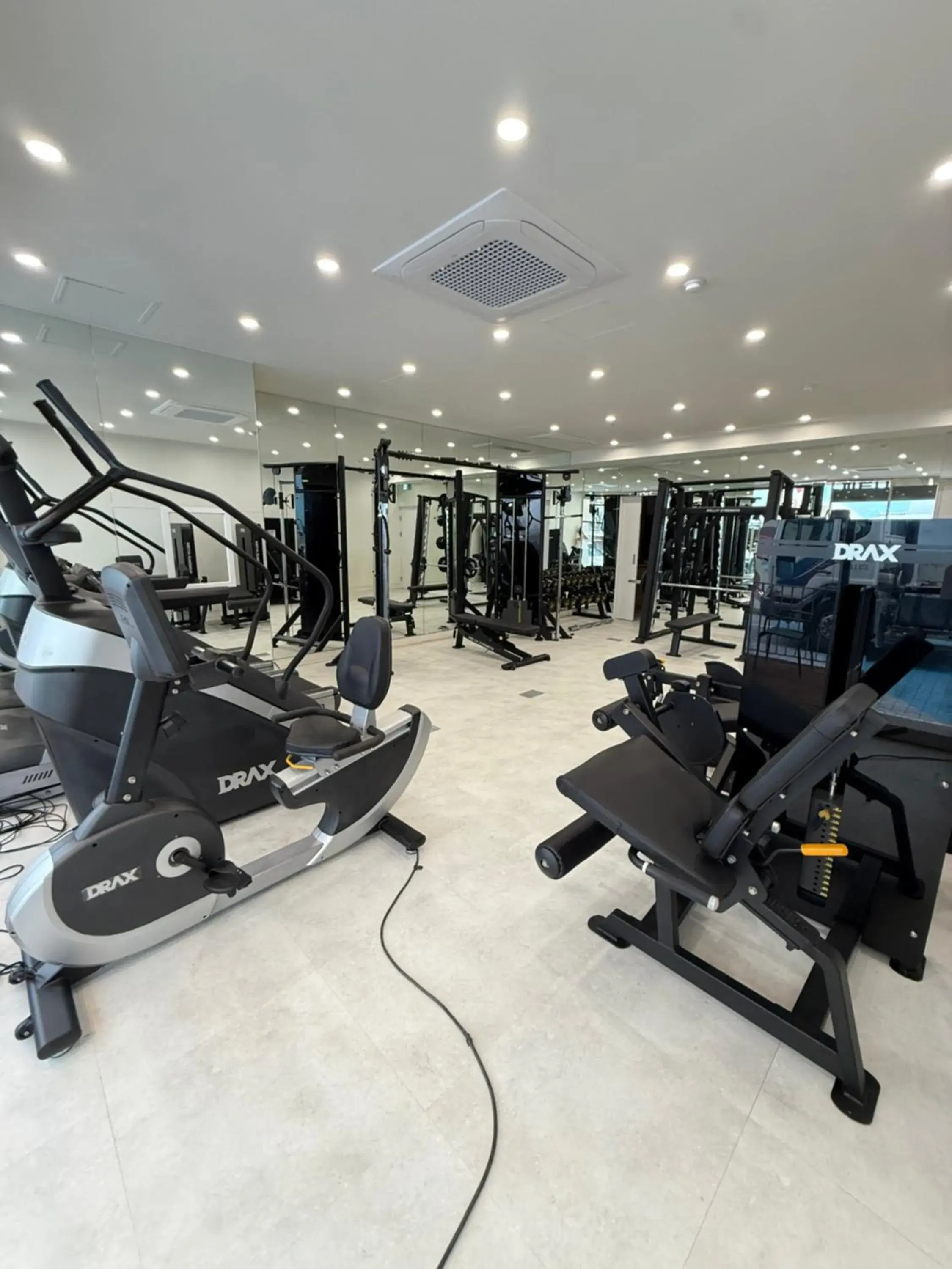 Fitness centre/facilities in JB Design Hotel Fitness centre/facilities in JB Design Hotel