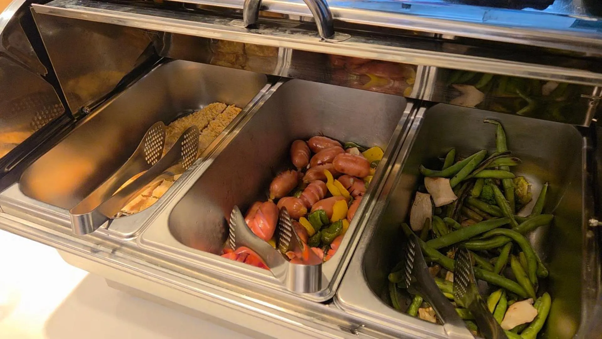 Buffet breakfast in JB Design Hotel