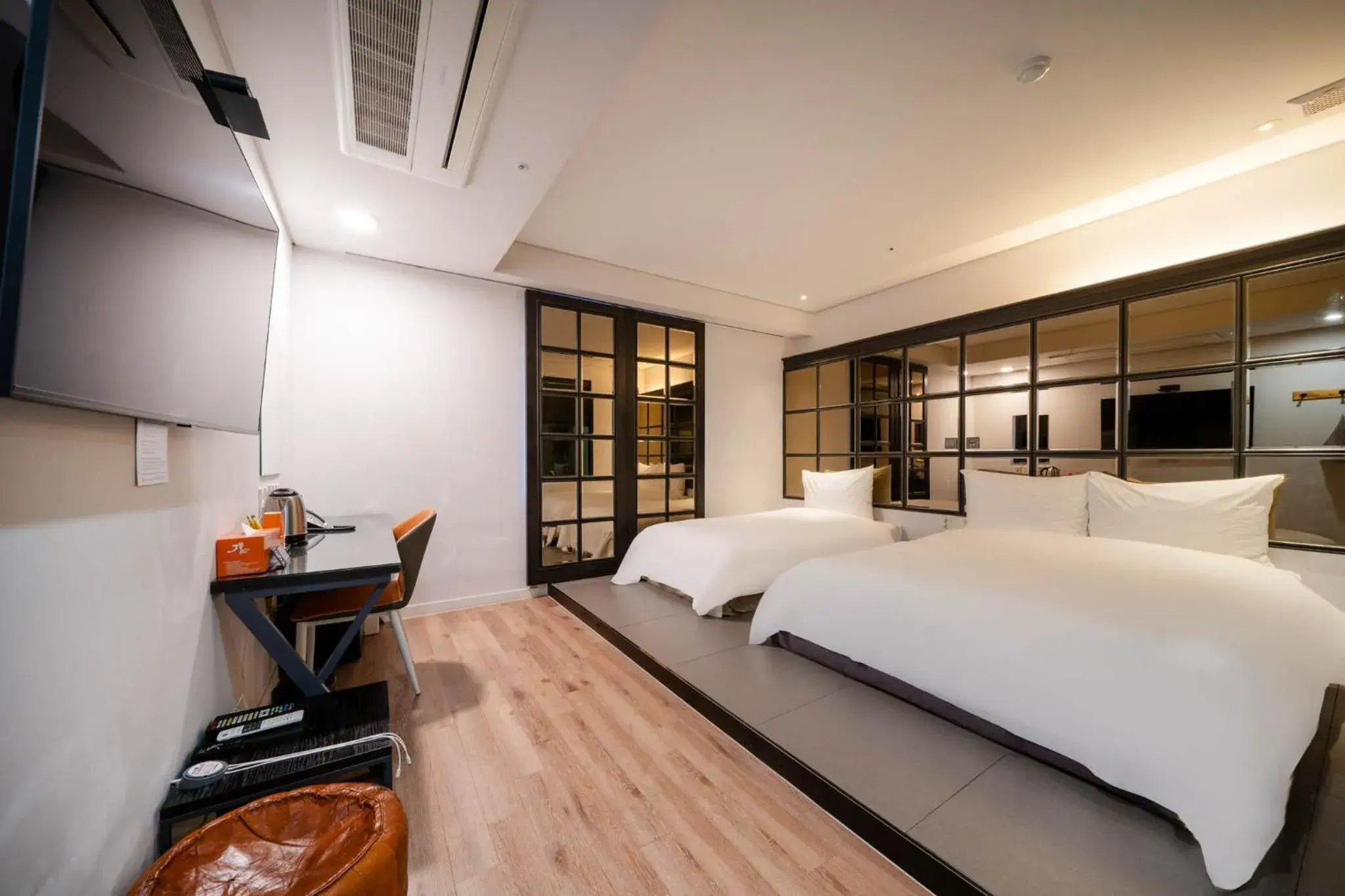 Photo of the whole room, Bed in JB Design Hotel Photo of the whole room, Bed in JB Design Hotel