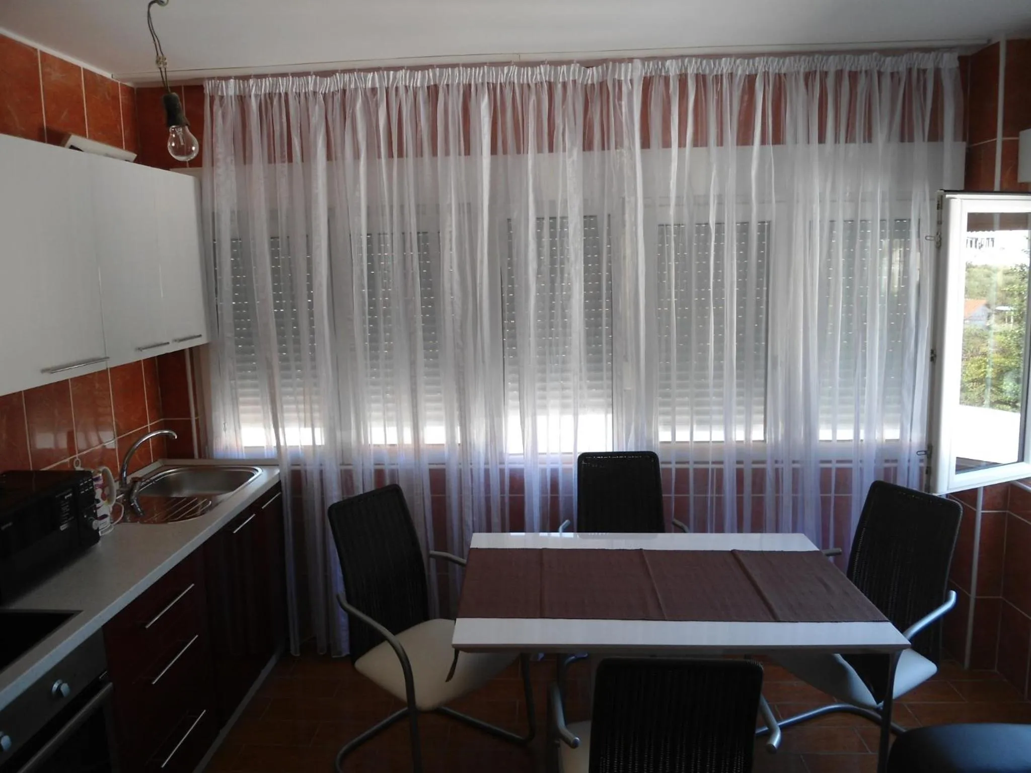 Decorative detail in Lazar Apartments