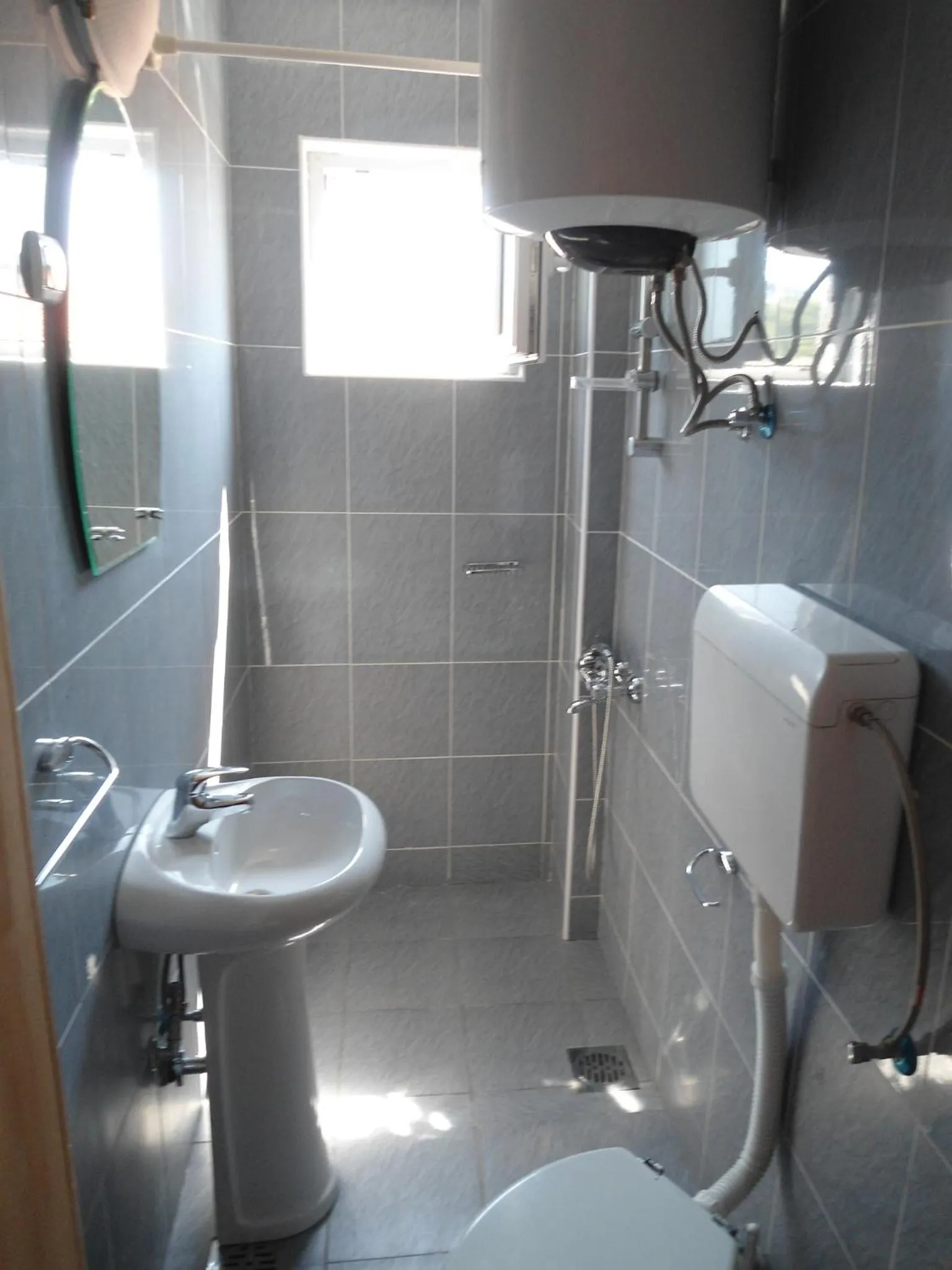 Bathroom in Lazar Apartments