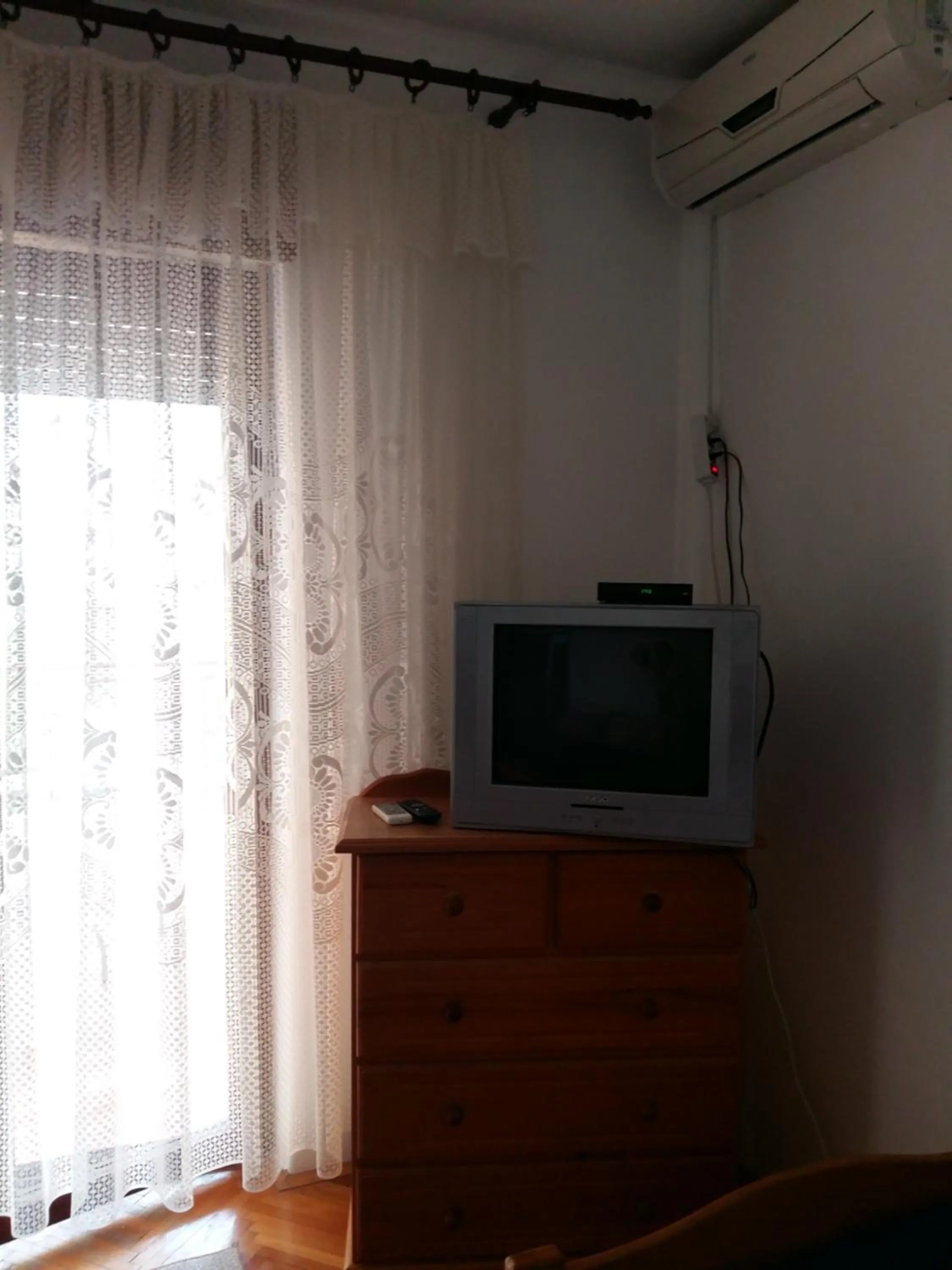 Decorative detail in Lazar Apartments