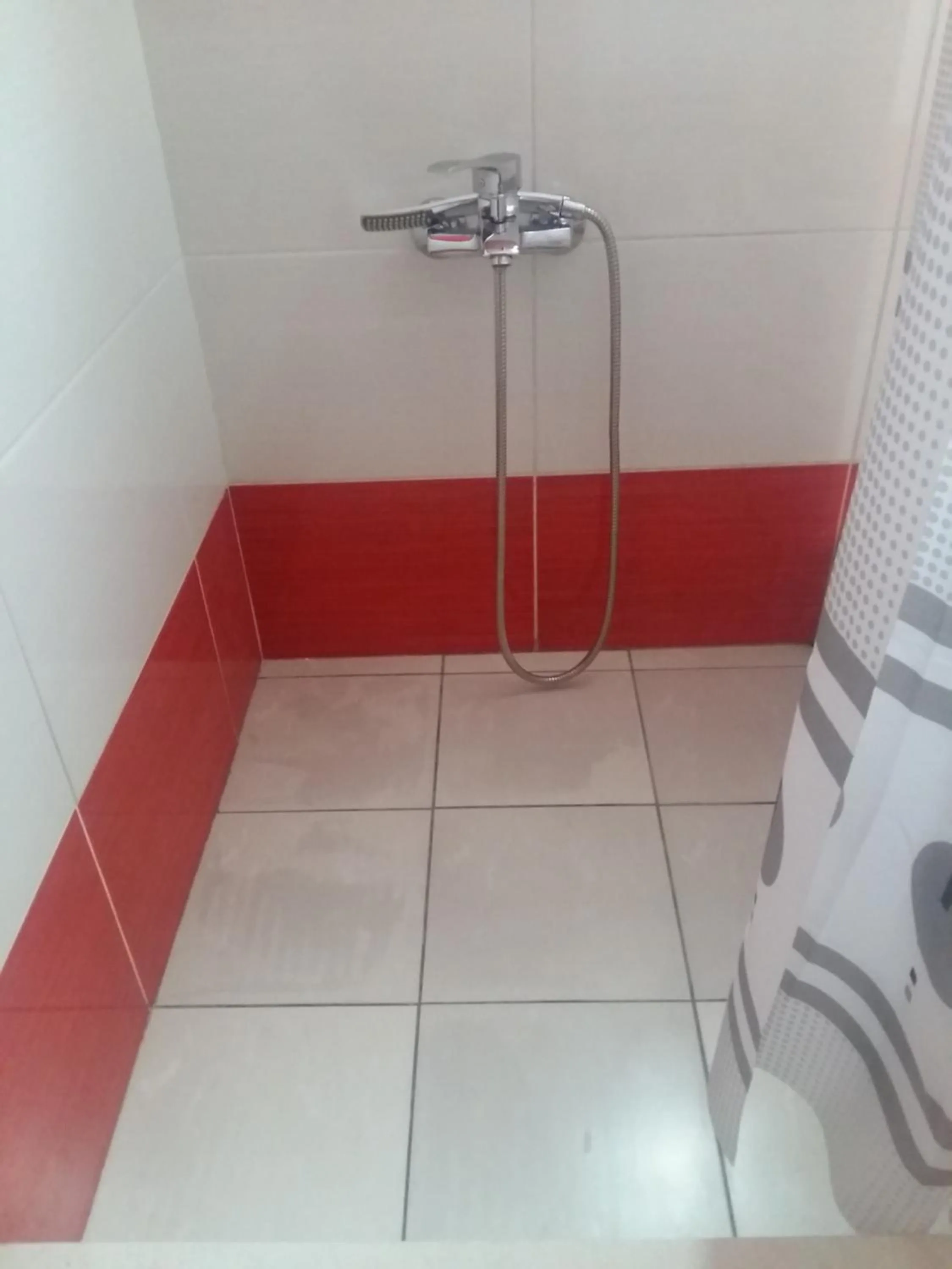 Lazar Apartments