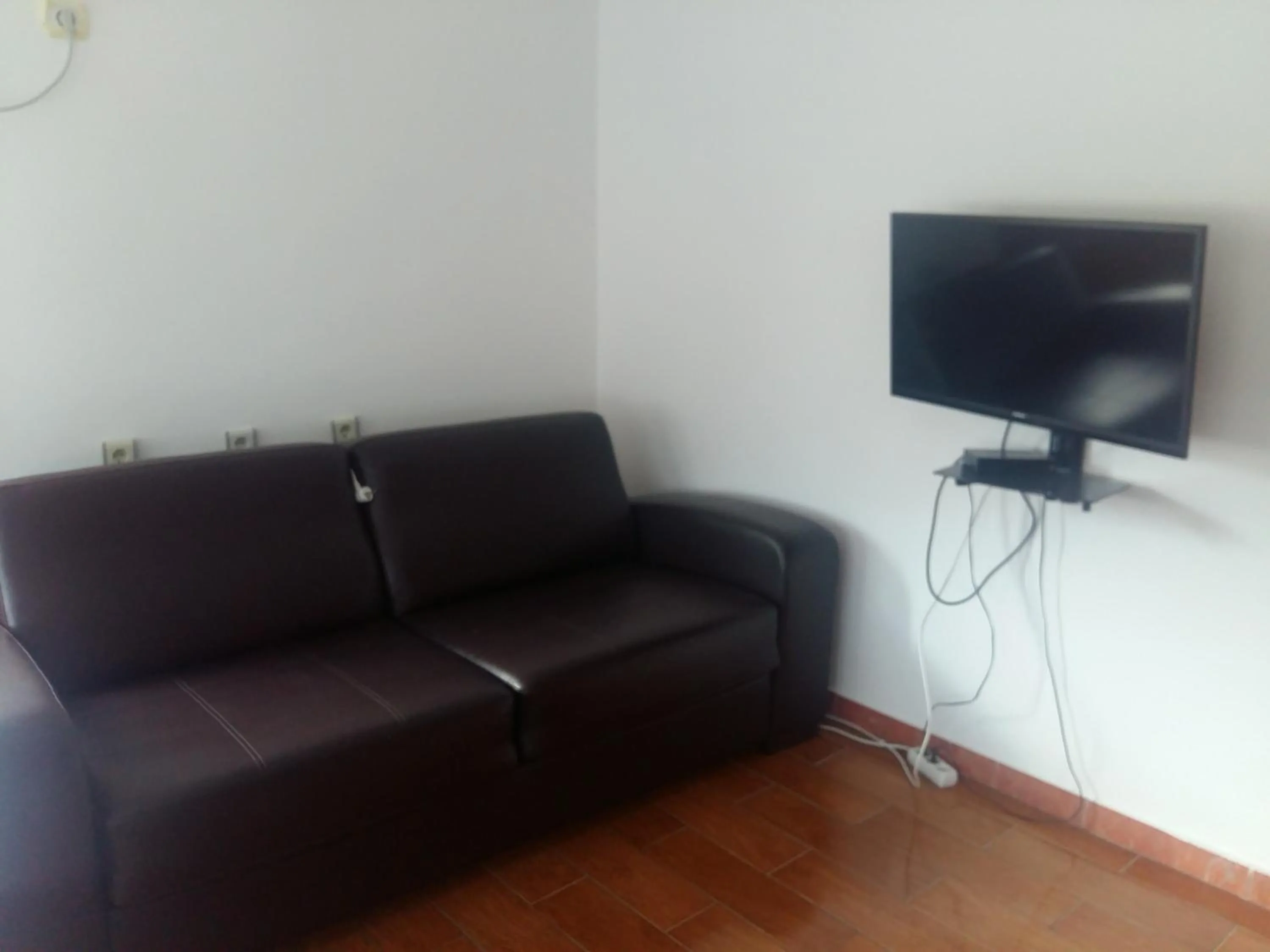 Lazar Apartments