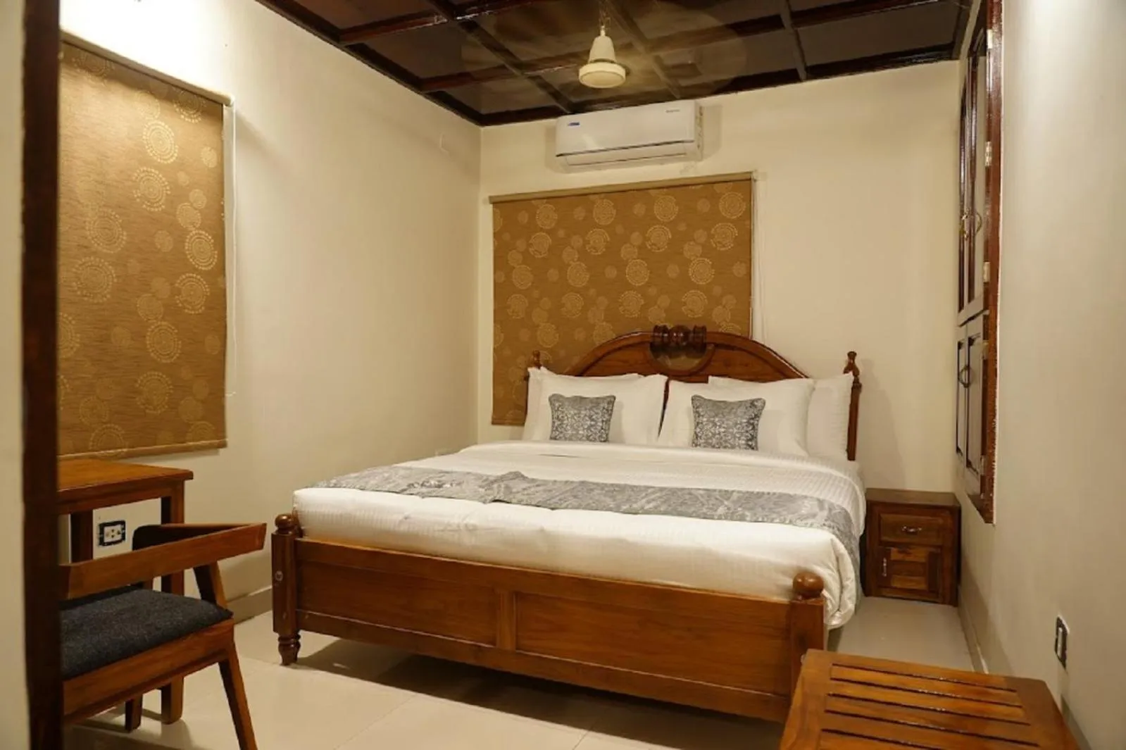 Bedroom, Bed in Alfred Place