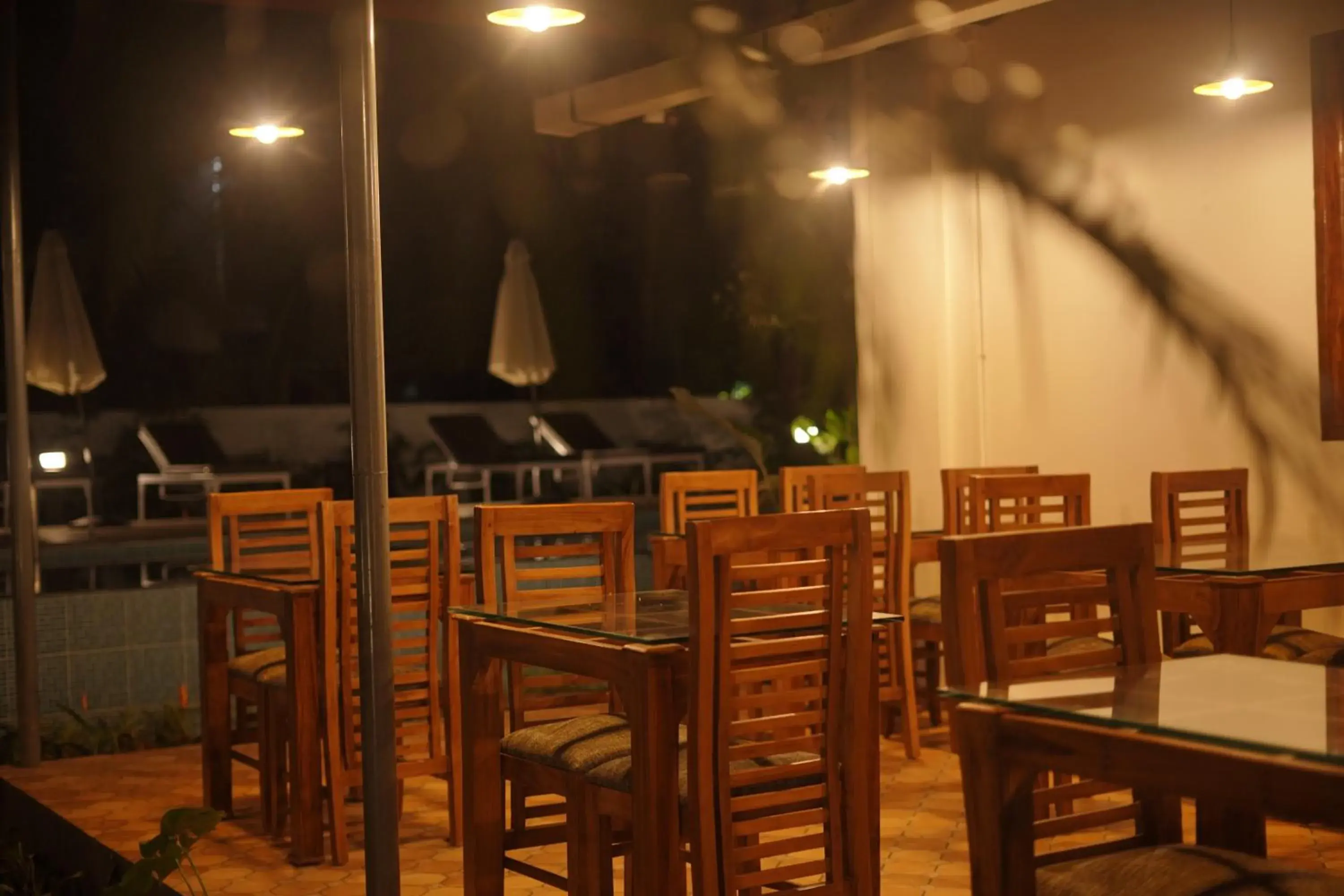 Restaurant/places to eat in Alfred Place Restaurant/places to eat in Alfred Place