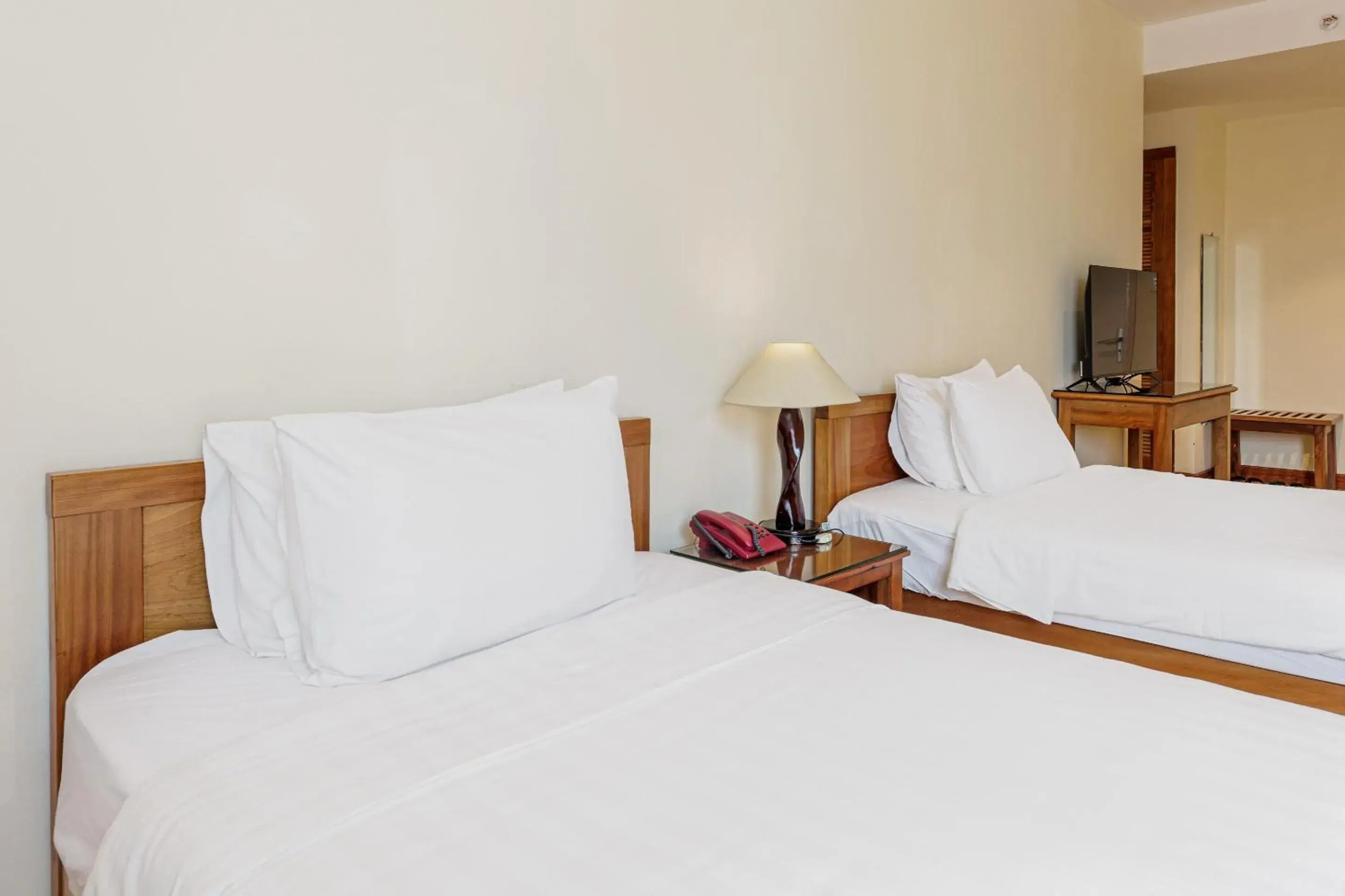 Bedroom, Bed in Collection O Le Grand Hanoi hotel - The Sun Bedroom, Bed in Collection O Le Grand Hanoi hotel - The Sun