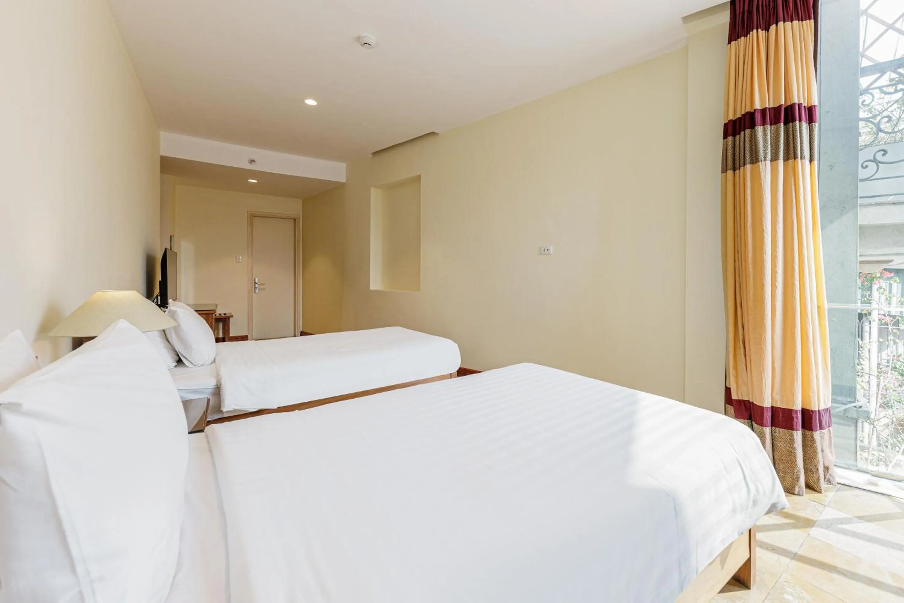 Bedroom, Bed in Collection O Le Grand Hanoi hotel - The Sun