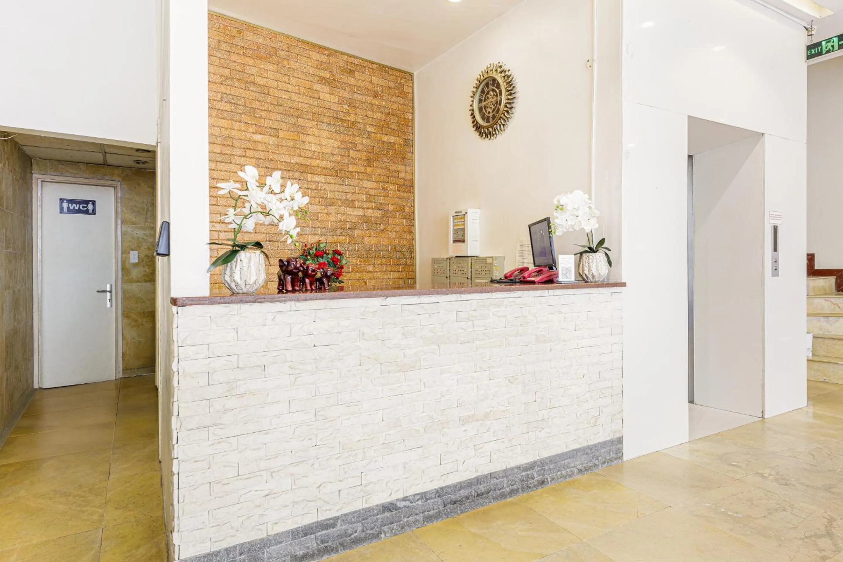 Lobby or reception in Collection O Le Grand Hanoi hotel - The Sun