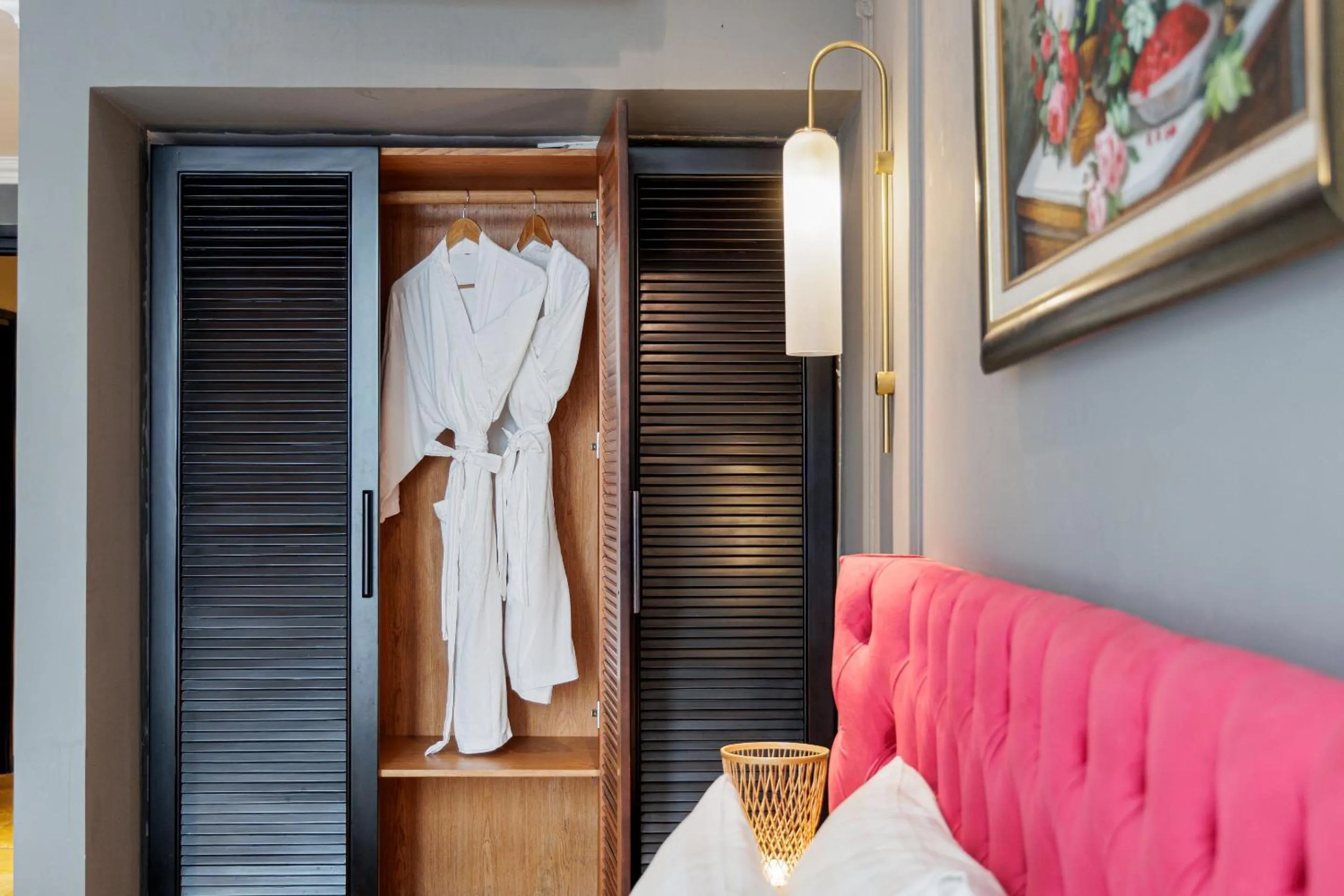 Bedroom, Bed in Collection O Le Grand Hanoi hotel - The Sun