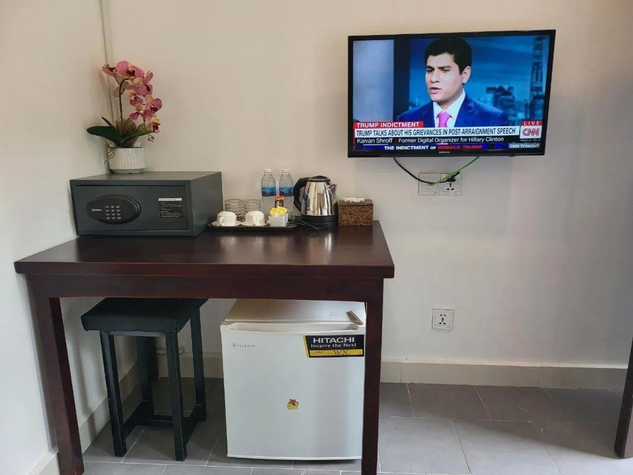 TV and multimedia in Sun Chakra Boutique Hotel - 50m to Museum & Royal Palace & Walking street