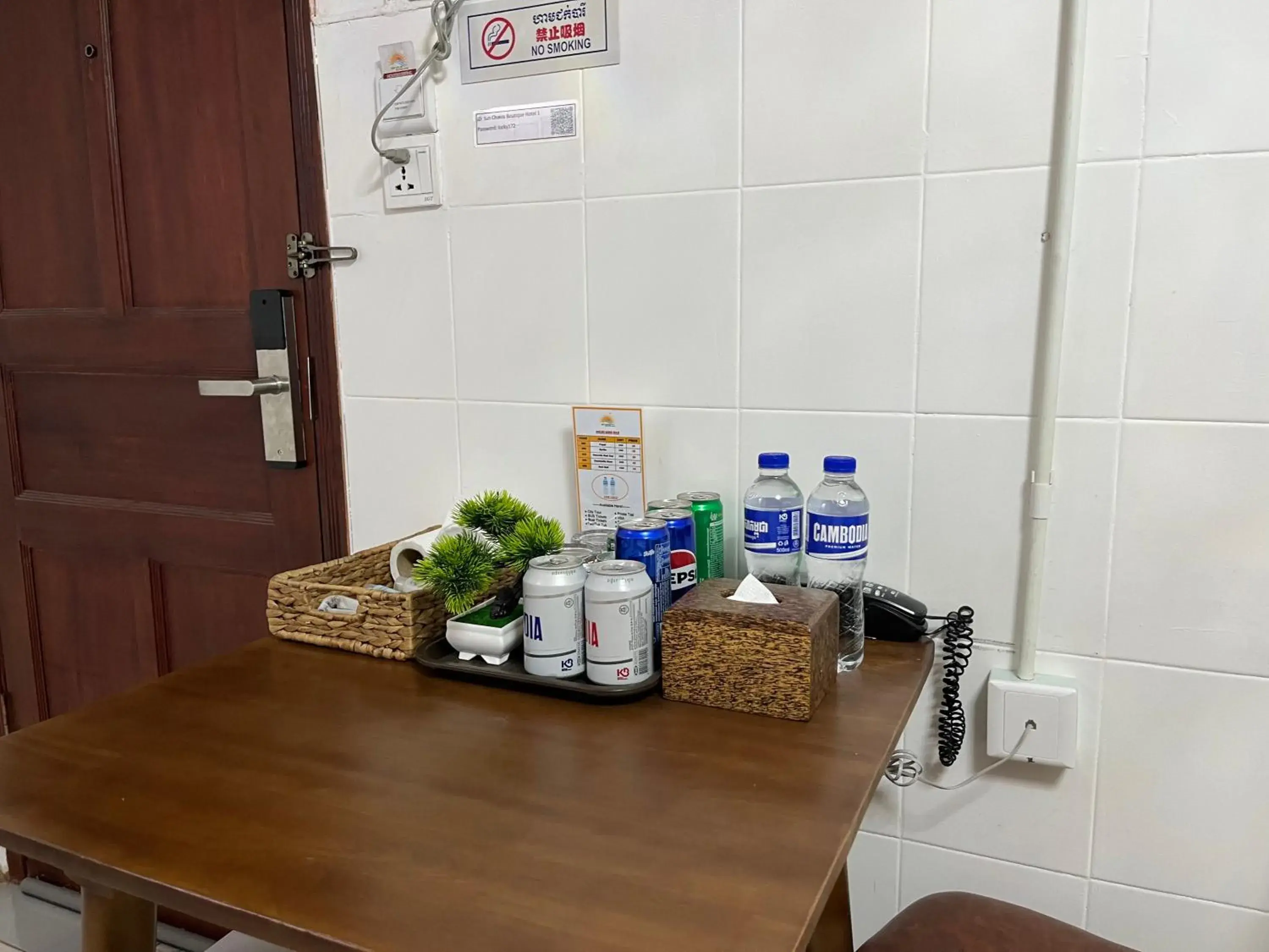 Food and drinks in Sun Chakra Boutique Hotel - 50m to Museum & Royal Palace & Walking street Food and drinks in Sun Chakra Boutique Hotel - 50m to Museum & Royal Palace & Walking street