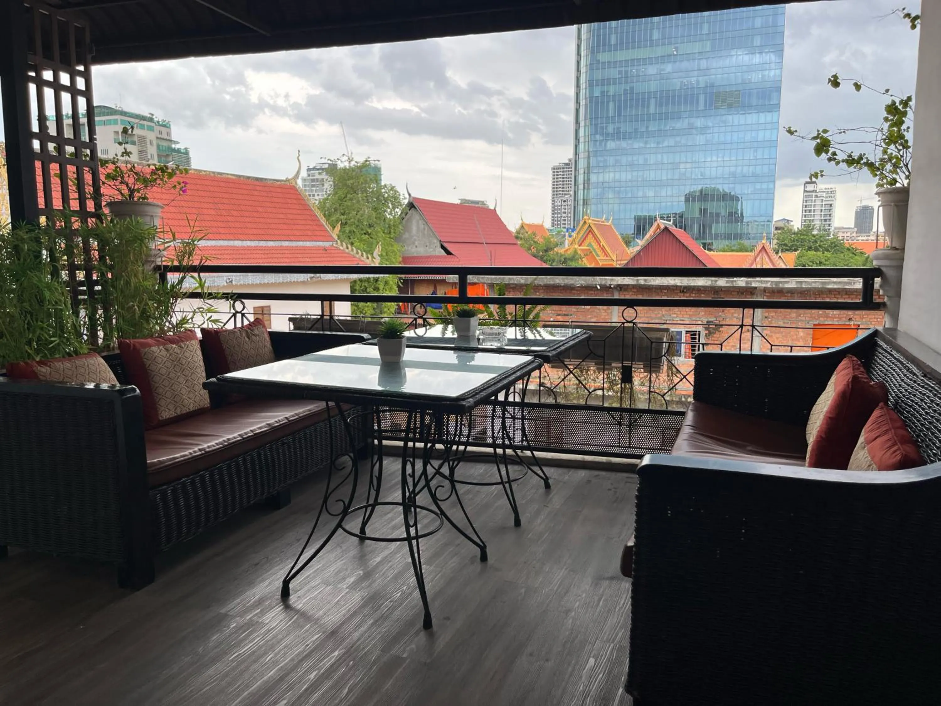 Balcony/Terrace in Sun Chakra Boutique Hotel - 50m to Museum & Royal Palace & Walking street