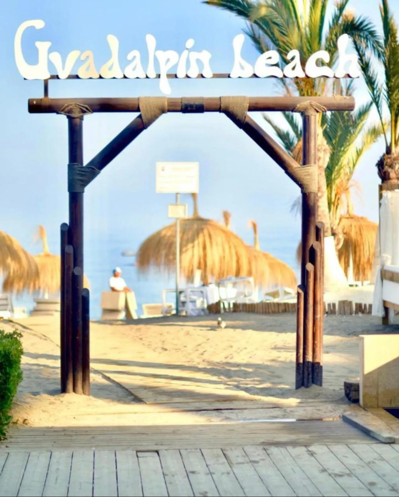 Incredible luxury location in Puerto Banús beach for families