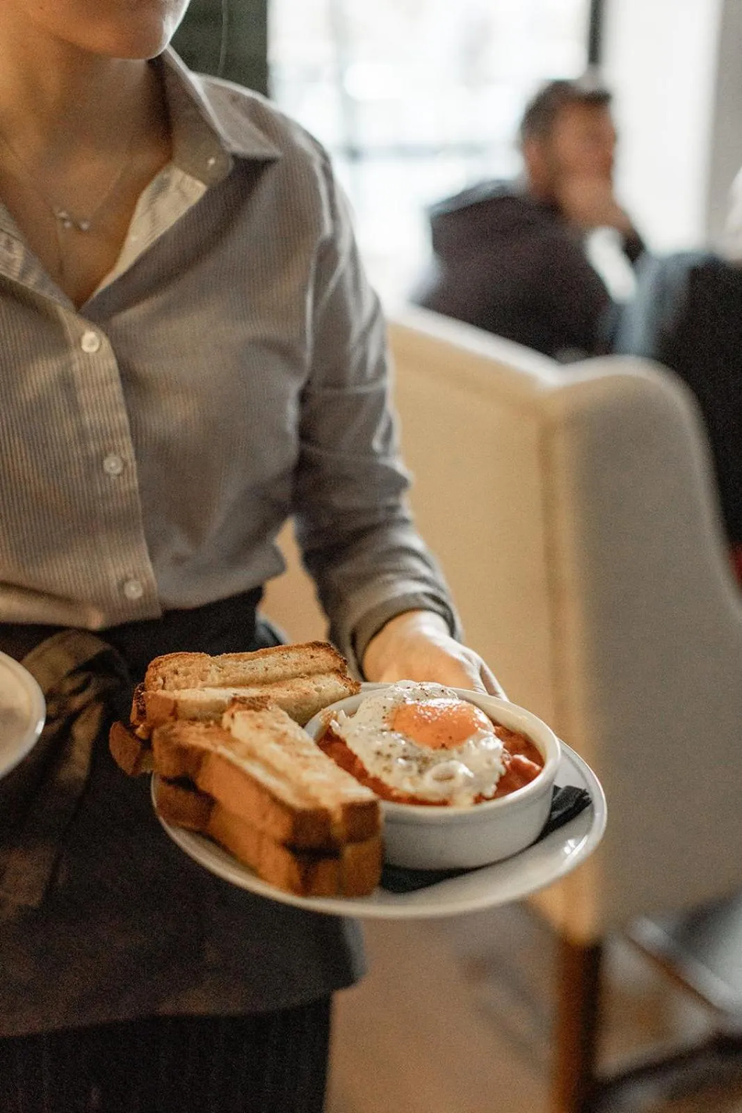 Breakfast in The Beacon